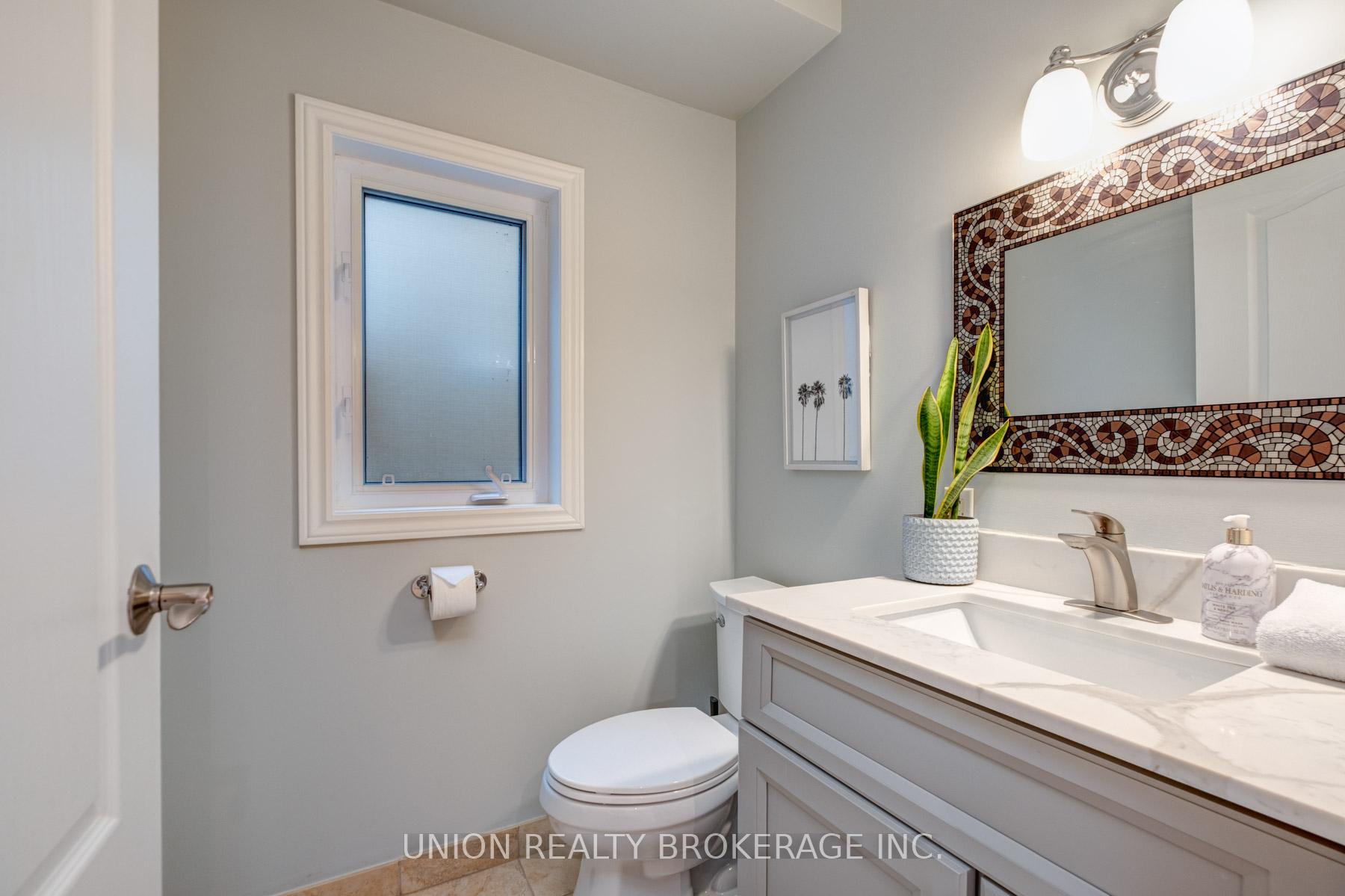 Photo 10 of 180 Bellefair Avenue, Toronto, The Beaches — HOMEH
