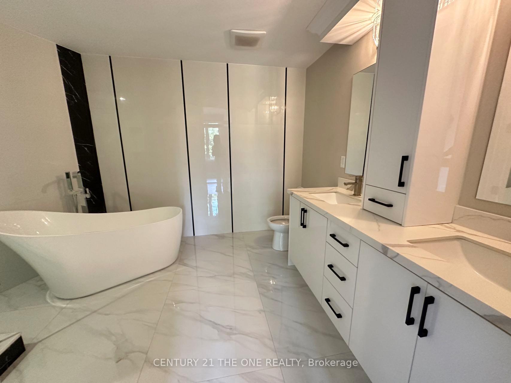 Photo 5 of 232 Mcrae Drive, Toronto, Leaside — HOMEH