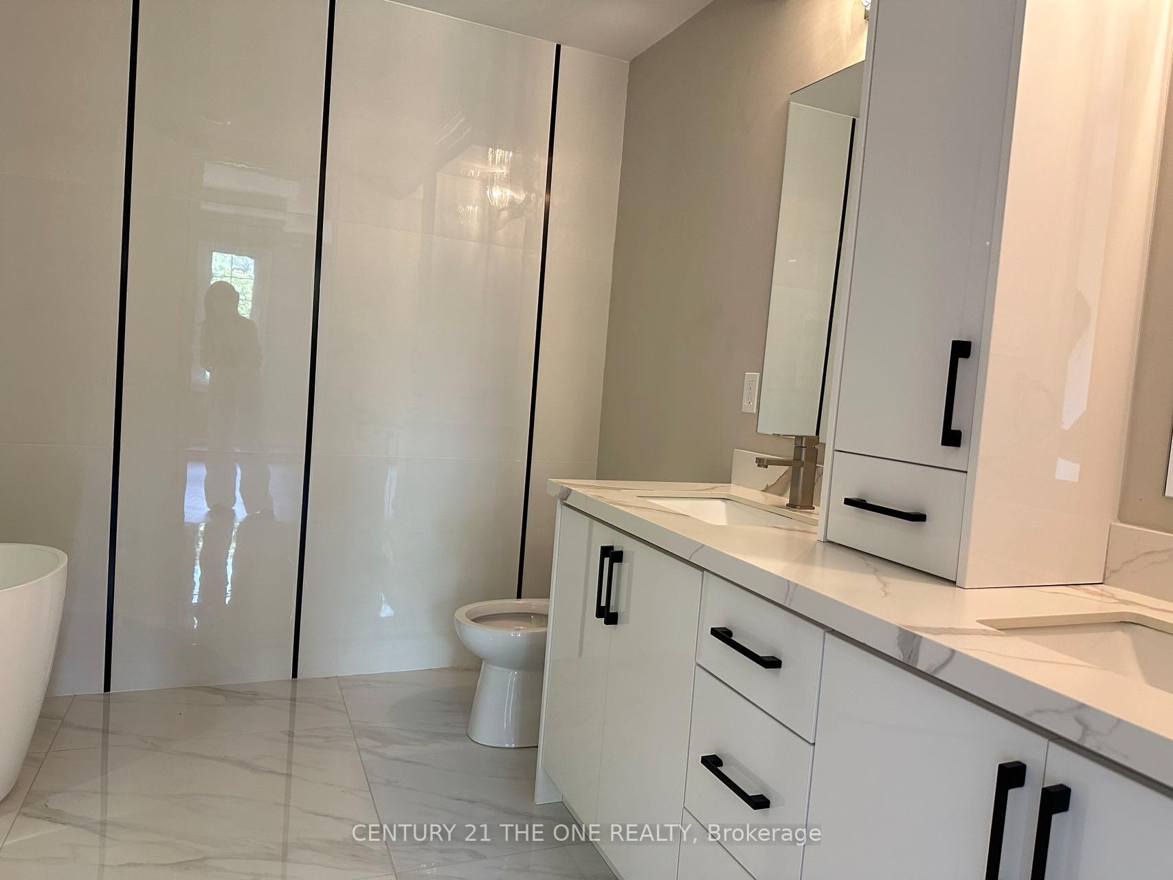Photo 6 of 232 Mcrae Drive, Toronto, Leaside — HOMEH