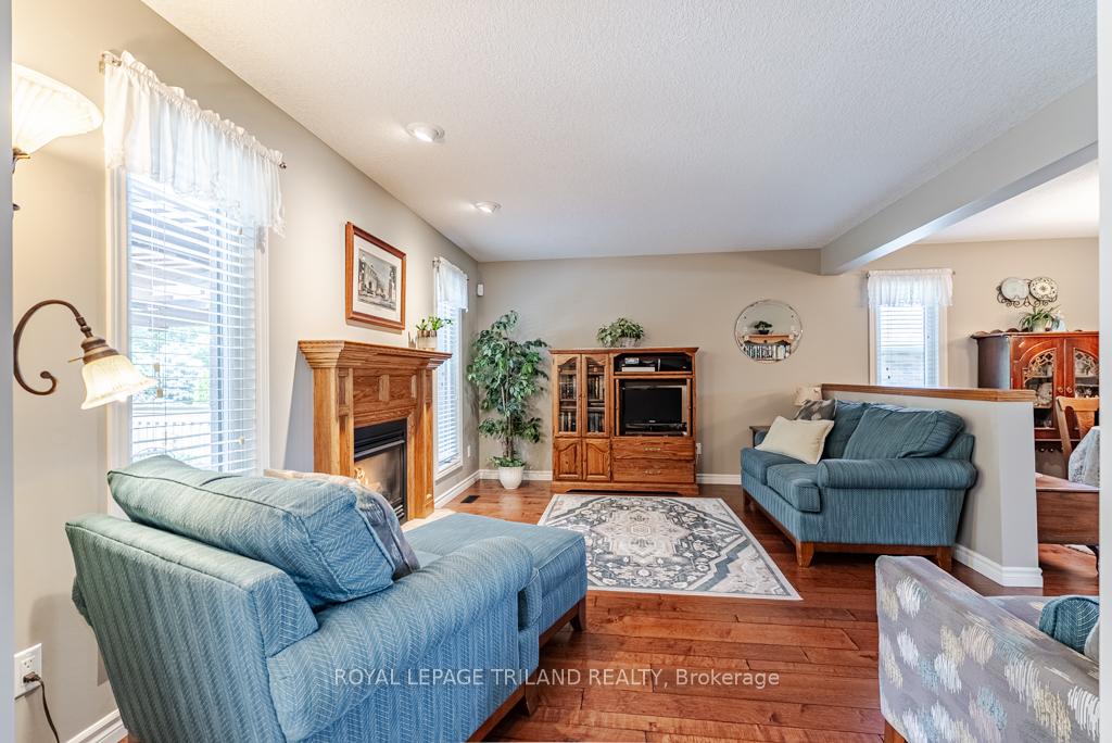 Photo 21 of 60 Forest Grove Crescent, Thames Centre, Dorchester — HOMEH