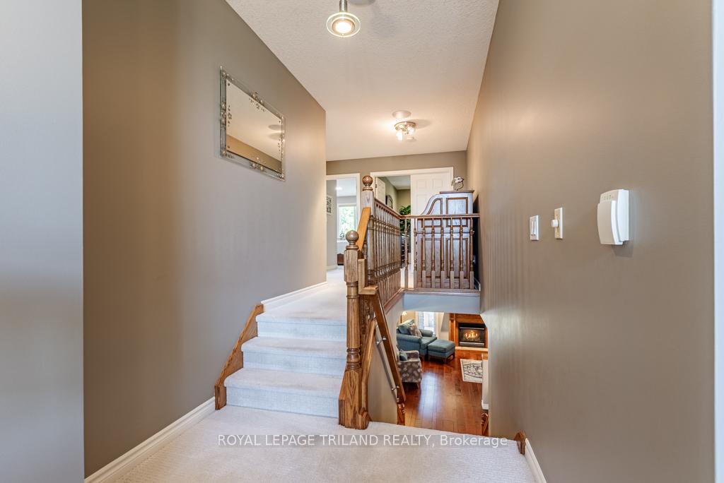 Photo 31 of 60 Forest Grove Crescent, Thames Centre, Dorchester — HOMEH