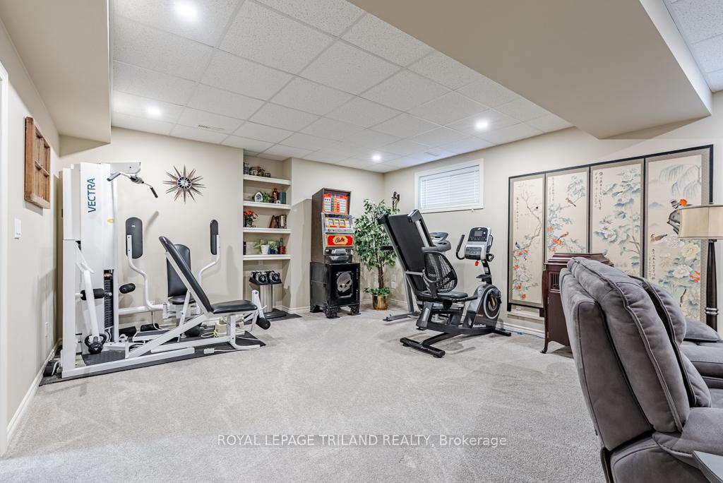 Photo 43 of 60 Forest Grove Crescent, Thames Centre, Dorchester — HOMEH