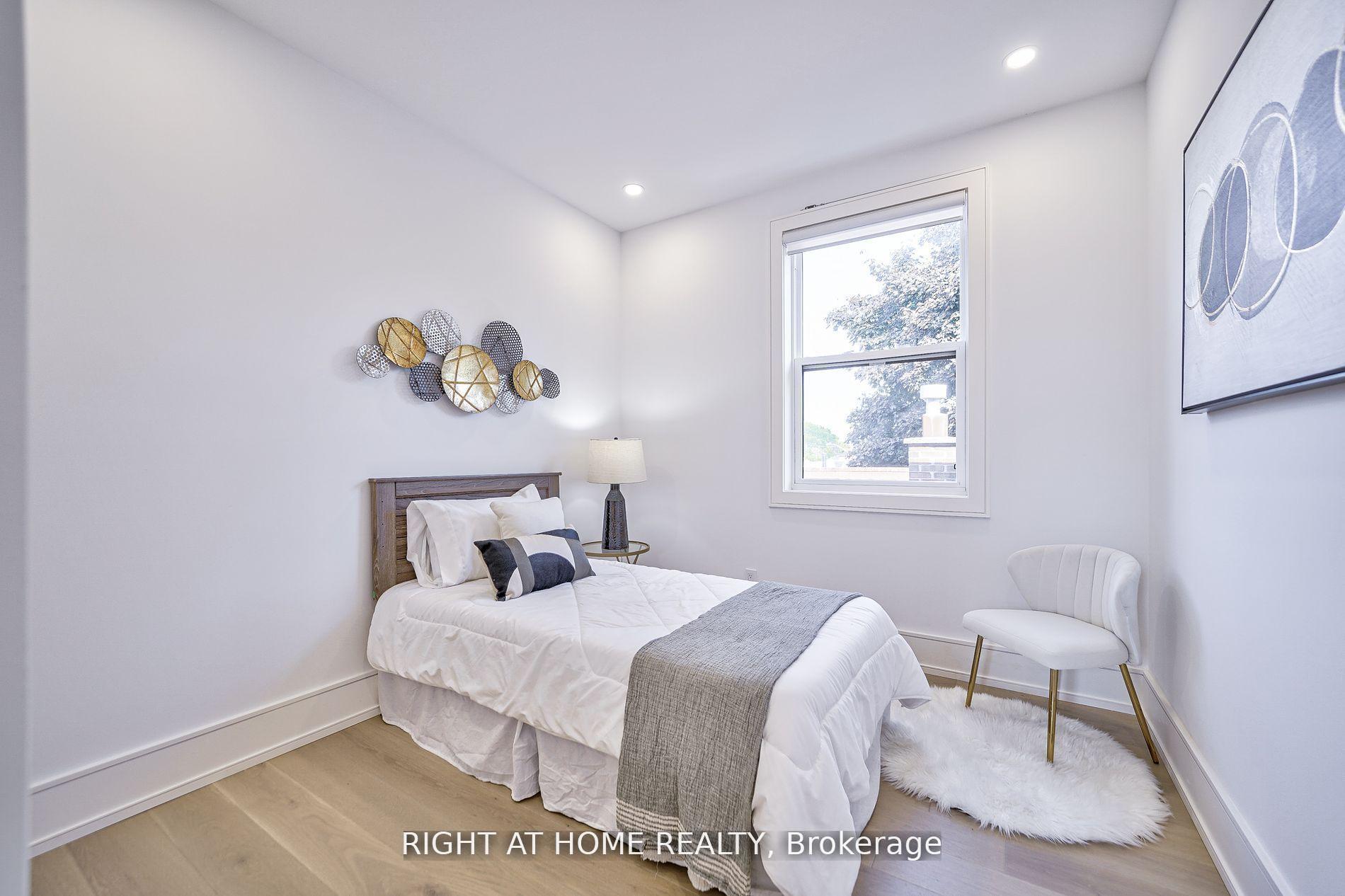 Photo 17 of 333 Woodmount Avenue, Toronto, East York — HOMEH