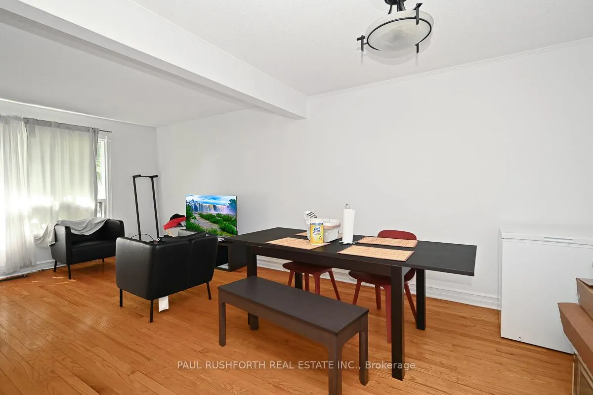 Photo 5 of 845 Trojan Avenue, Ottawa, Castle Heights/Rideau High — HOMEH