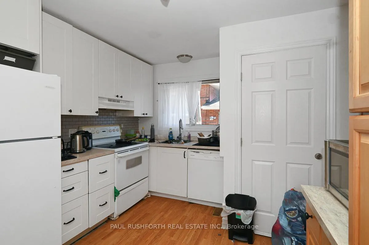 Photo 6 of 845 Trojan Avenue, Ottawa, Castle Heights/Rideau High — HOMEH
