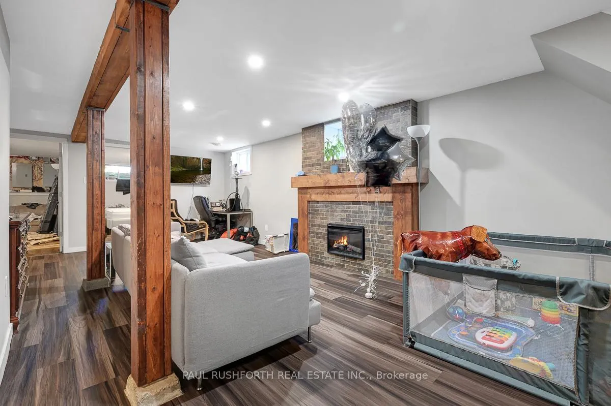 Photo 7 of 845 Trojan Avenue, Ottawa, Castle Heights/Rideau High — HOMEH
