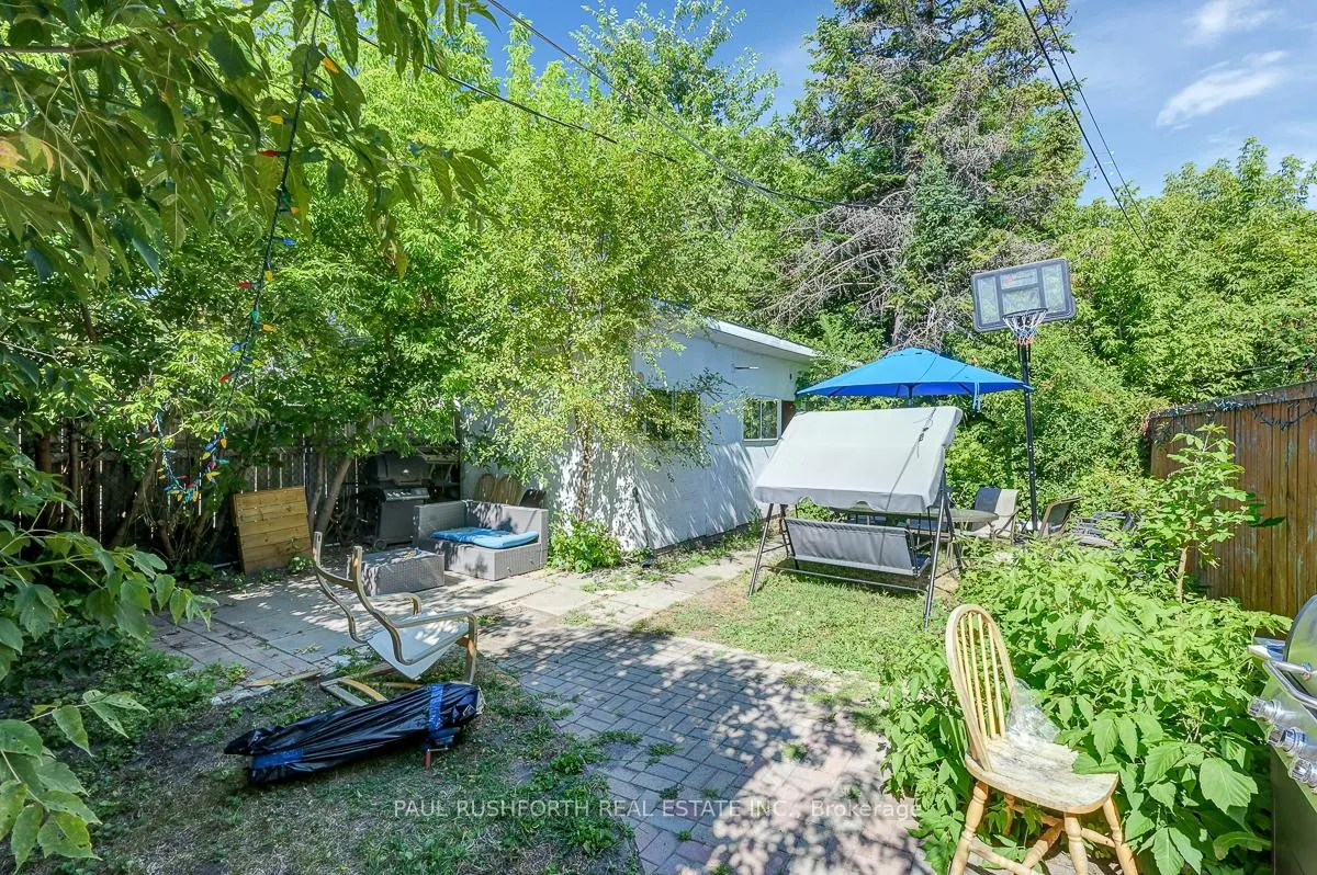 Photo 14 of 845 Trojan Avenue, Ottawa, Castle Heights/Rideau High — HOMEH