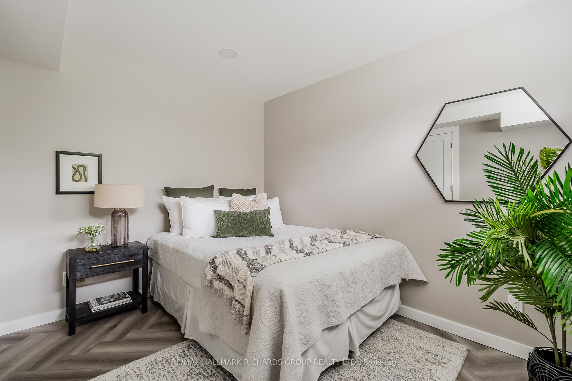 Photo 21 of 156 Eastwood Road, Toronto, Woodbine Corridor — HOMEH