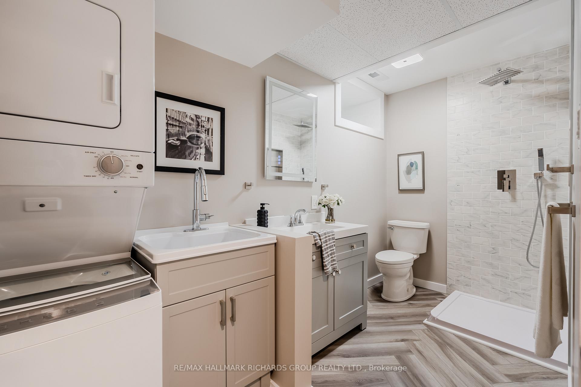 Photo 22 of 156 Eastwood Road, Toronto, Woodbine Corridor — HOMEH