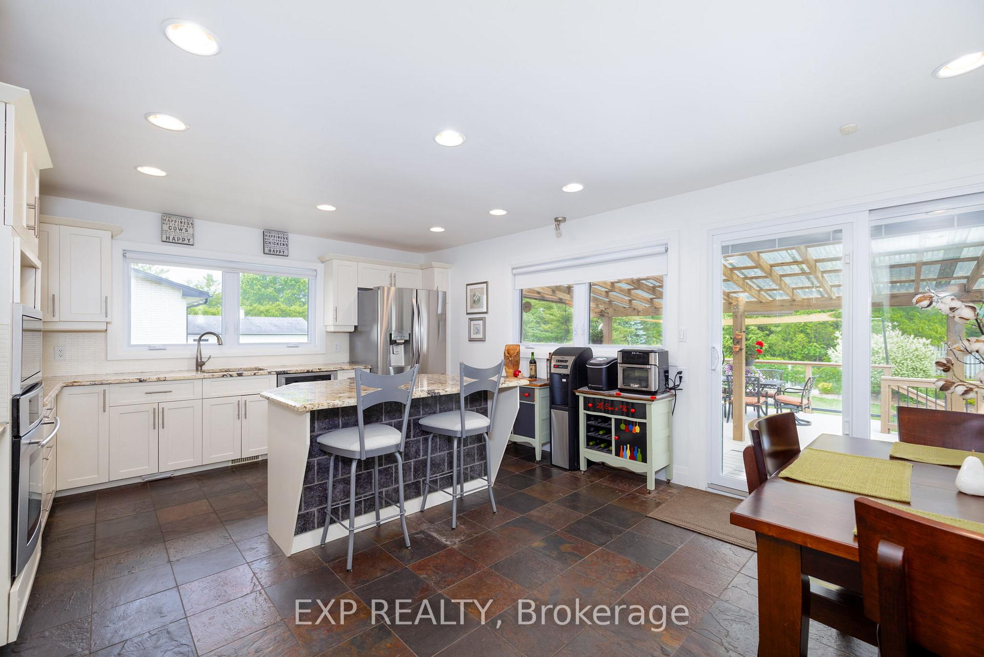Photo 7 of 238 Minnie Street, Thames Centre, Dorchester — HOMEH