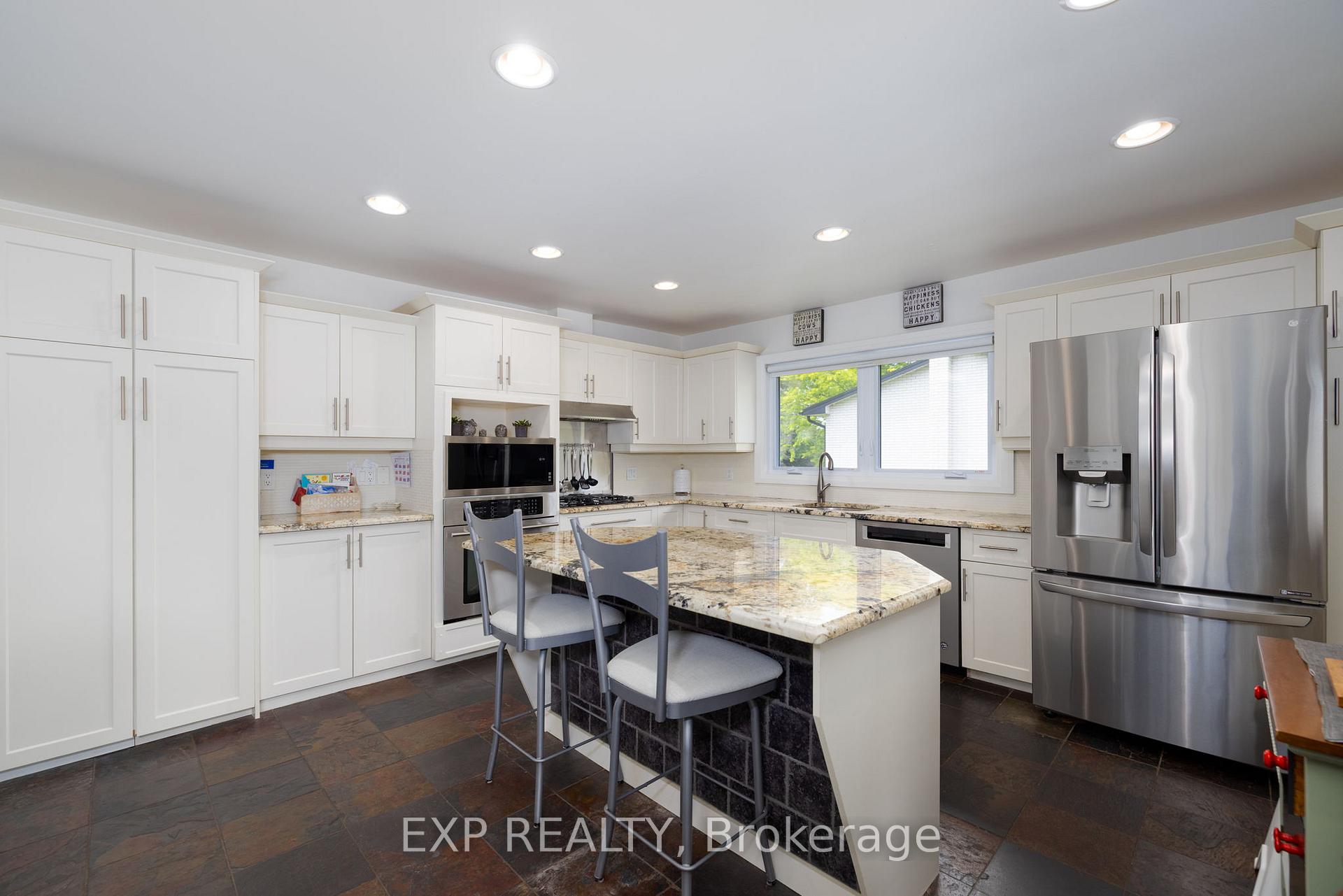 Photo 8 of 238 Minnie Street, Thames Centre, Dorchester — HOMEH