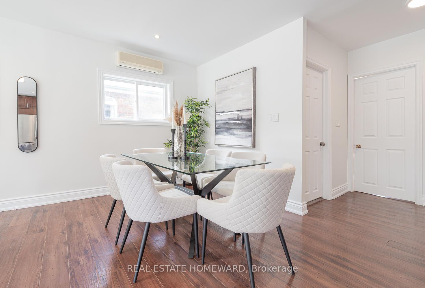 Photo 8 of 726 Eglinton Avenue E, Toronto, Leaside — HOMEH