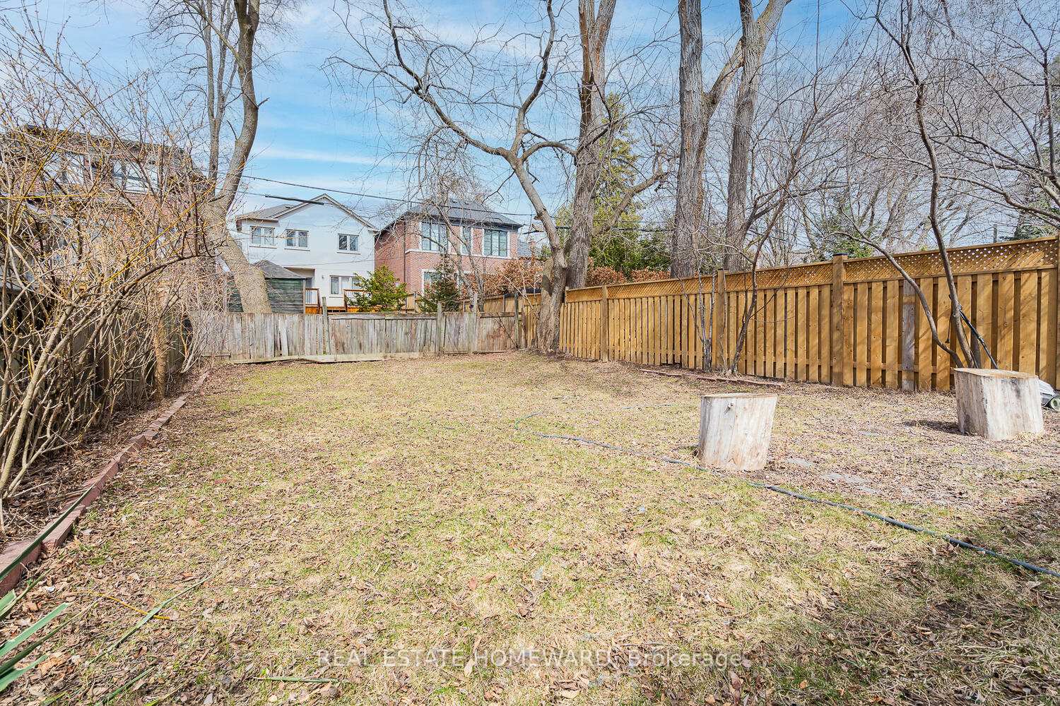 Photo 34 of 726 Eglinton Avenue E, Toronto, Leaside — HOMEH