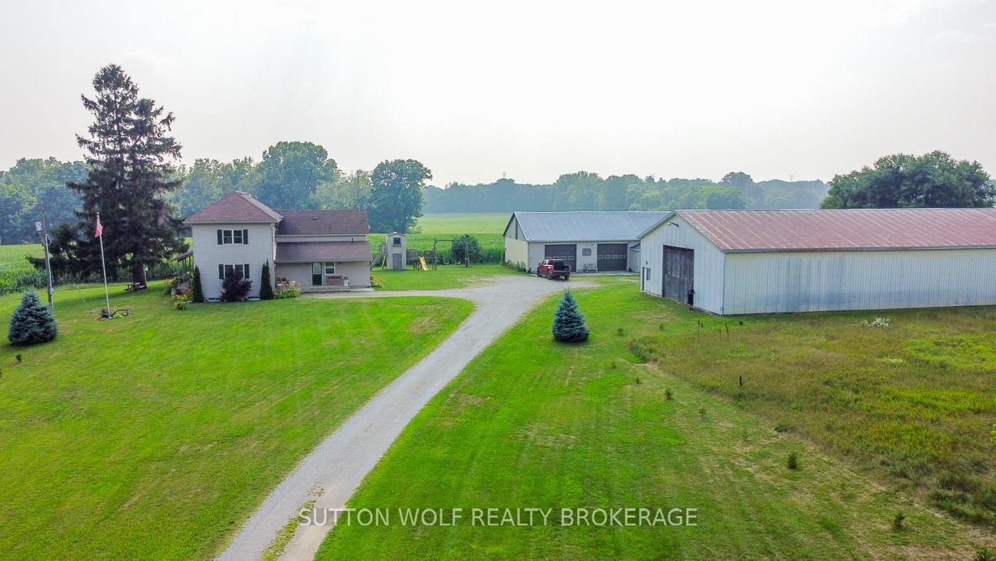 Photo 10 of 23615 Glen Oak Road, Strathroy-Caradoc, Rural Strathroy-Caradoc — HOMEH