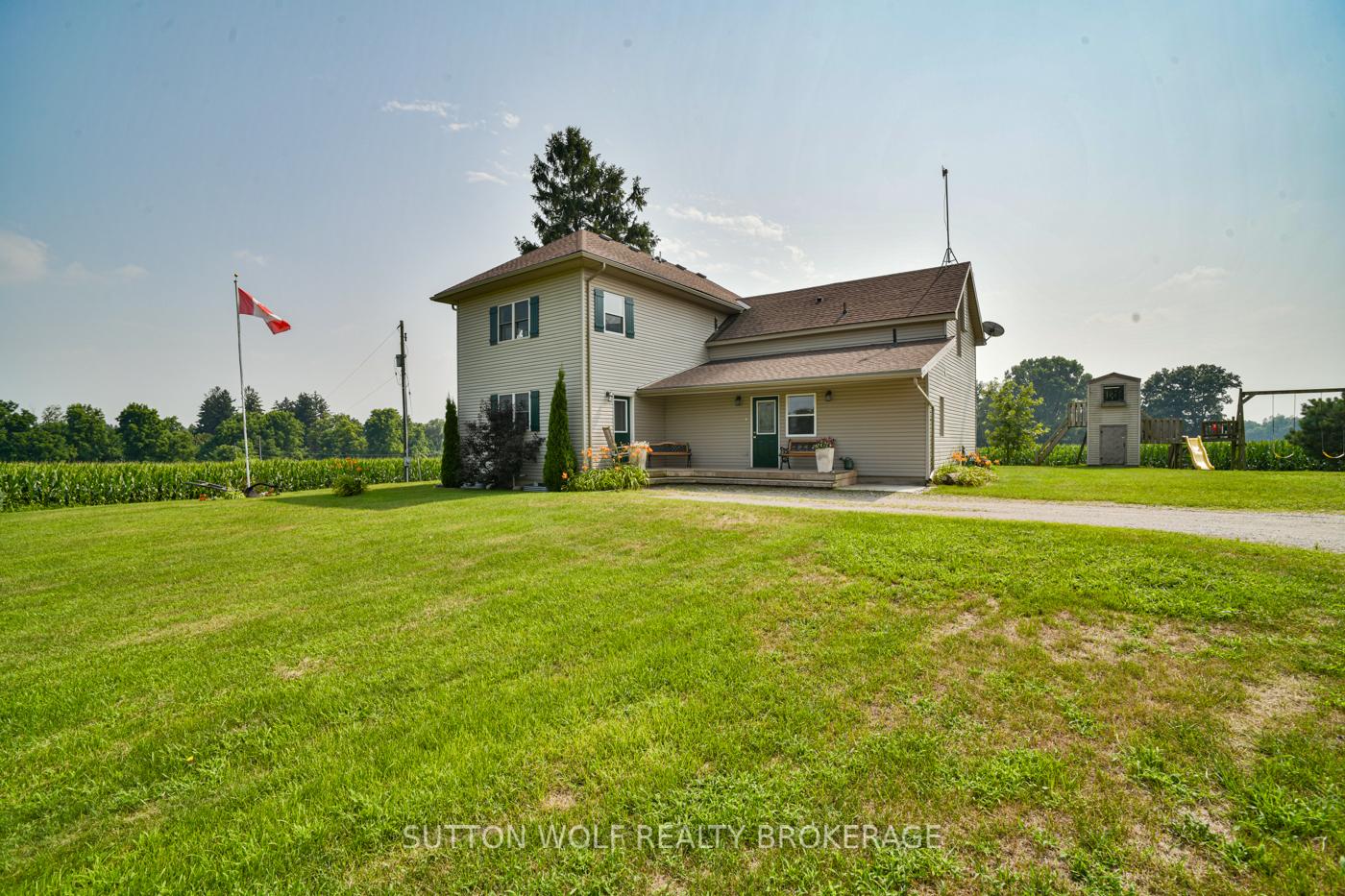 Photo 17 of 23615 Glen Oak Road, Strathroy-Caradoc, Rural Strathroy-Caradoc — HOMEH