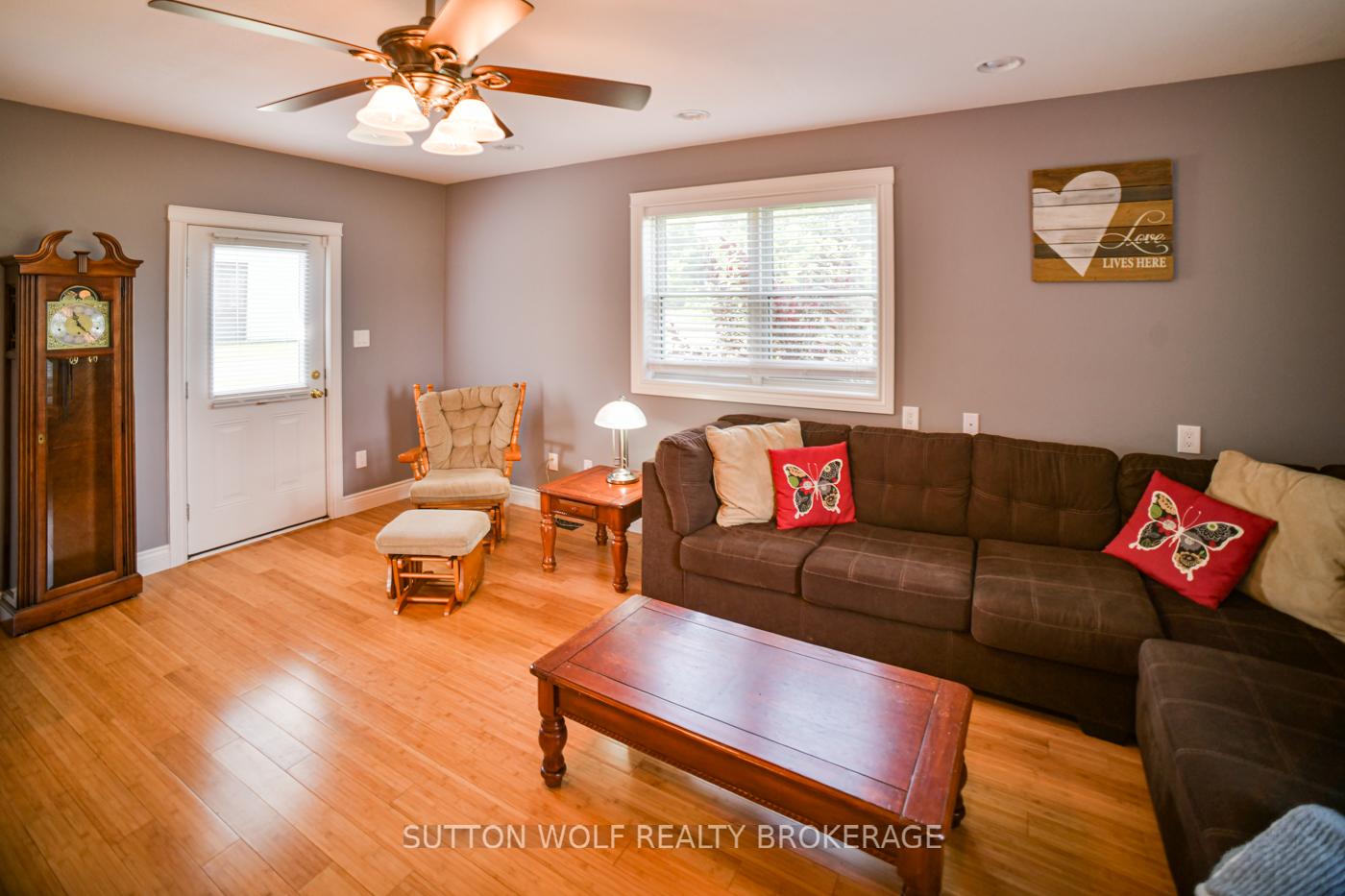 Photo 20 of 23615 Glen Oak Road, Strathroy-Caradoc, Rural Strathroy-Caradoc — HOMEH