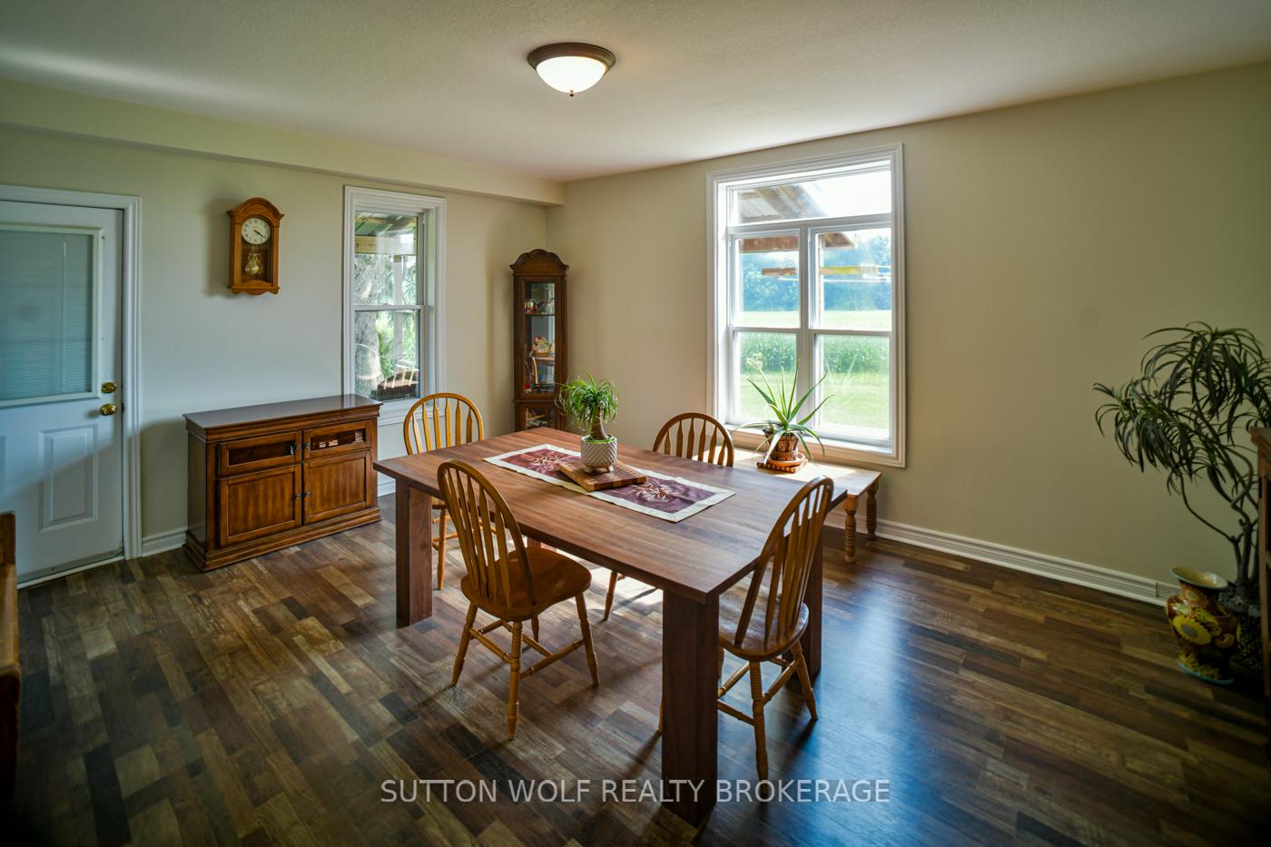 Photo 24 of 23615 Glen Oak Road, Strathroy-Caradoc, Rural Strathroy-Caradoc — HOMEH