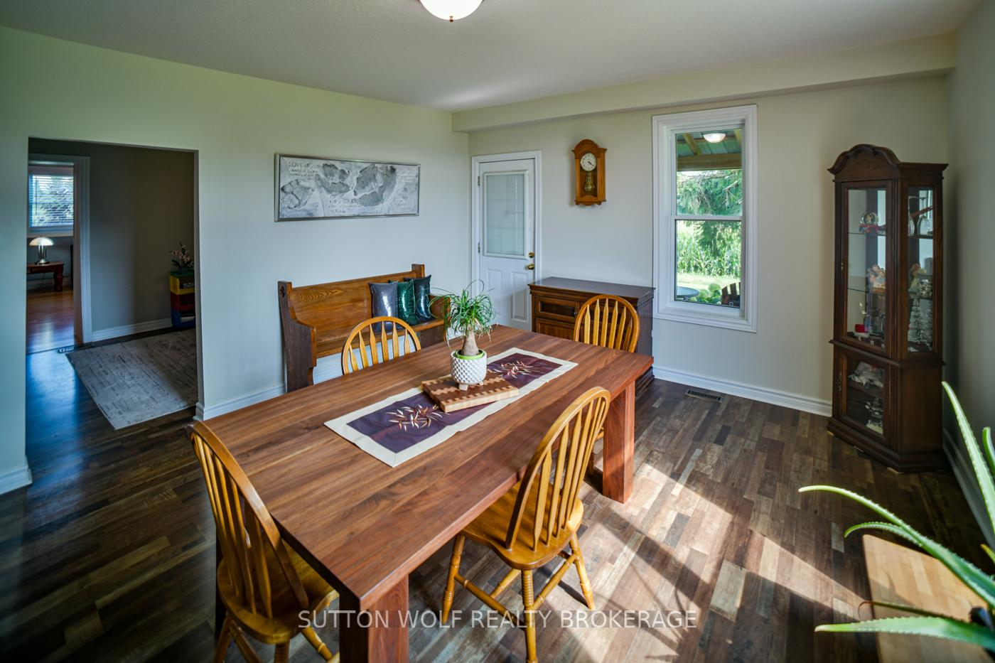 Photo 25 of 23615 Glen Oak Road, Strathroy-Caradoc, Rural Strathroy-Caradoc — HOMEH