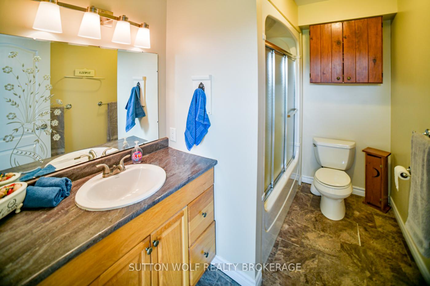 Photo 30 of 23615 Glen Oak Road, Strathroy-Caradoc, Rural Strathroy-Caradoc — HOMEH
