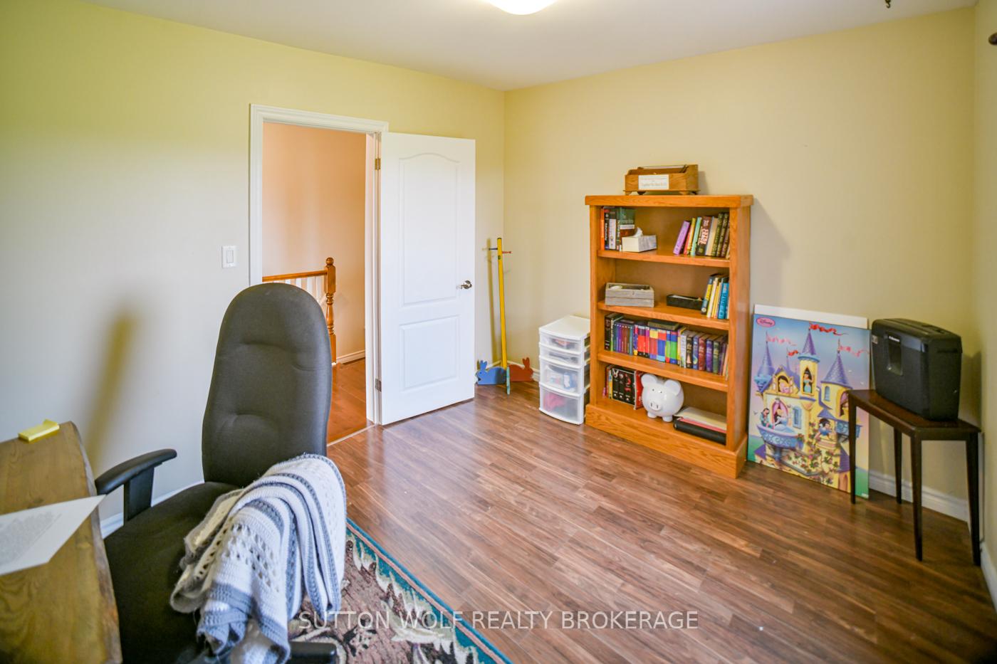 Photo 36 of 23615 Glen Oak Road, Strathroy-Caradoc, Rural Strathroy-Caradoc — HOMEH
