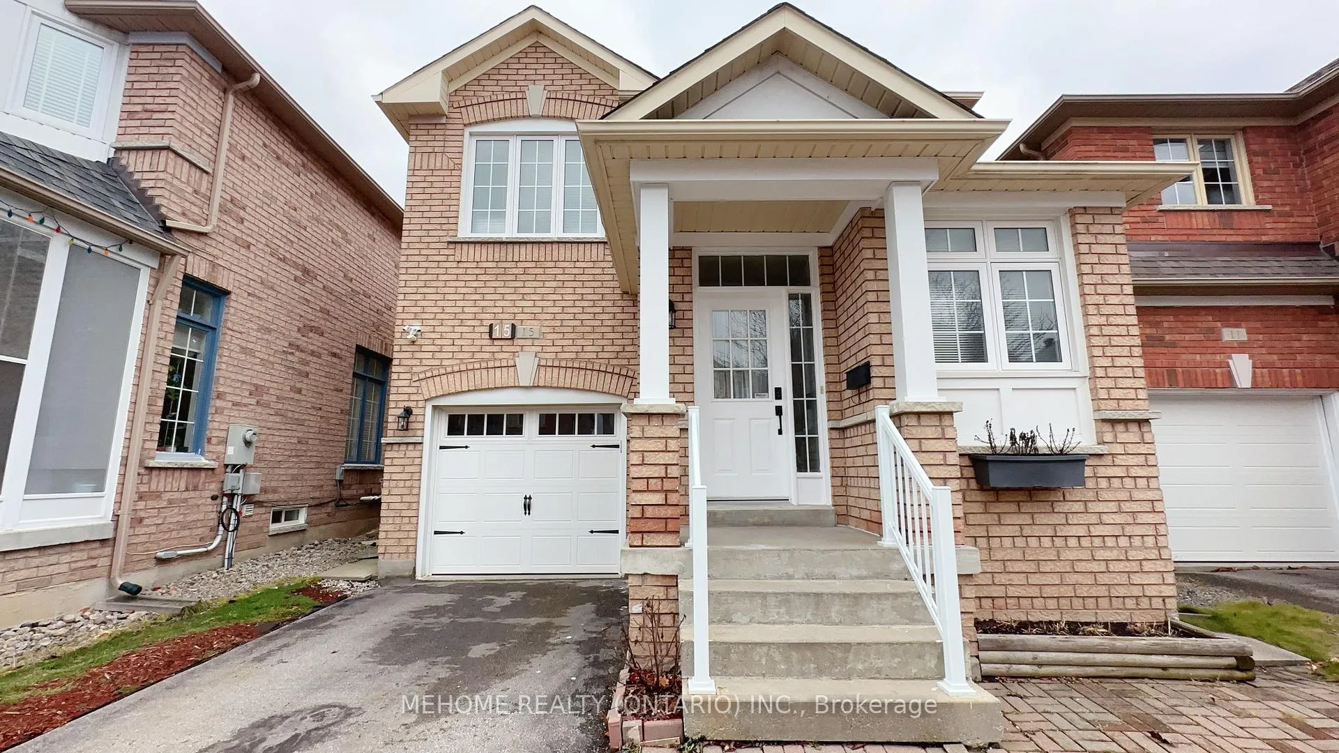 Front of 15 Catherina Street