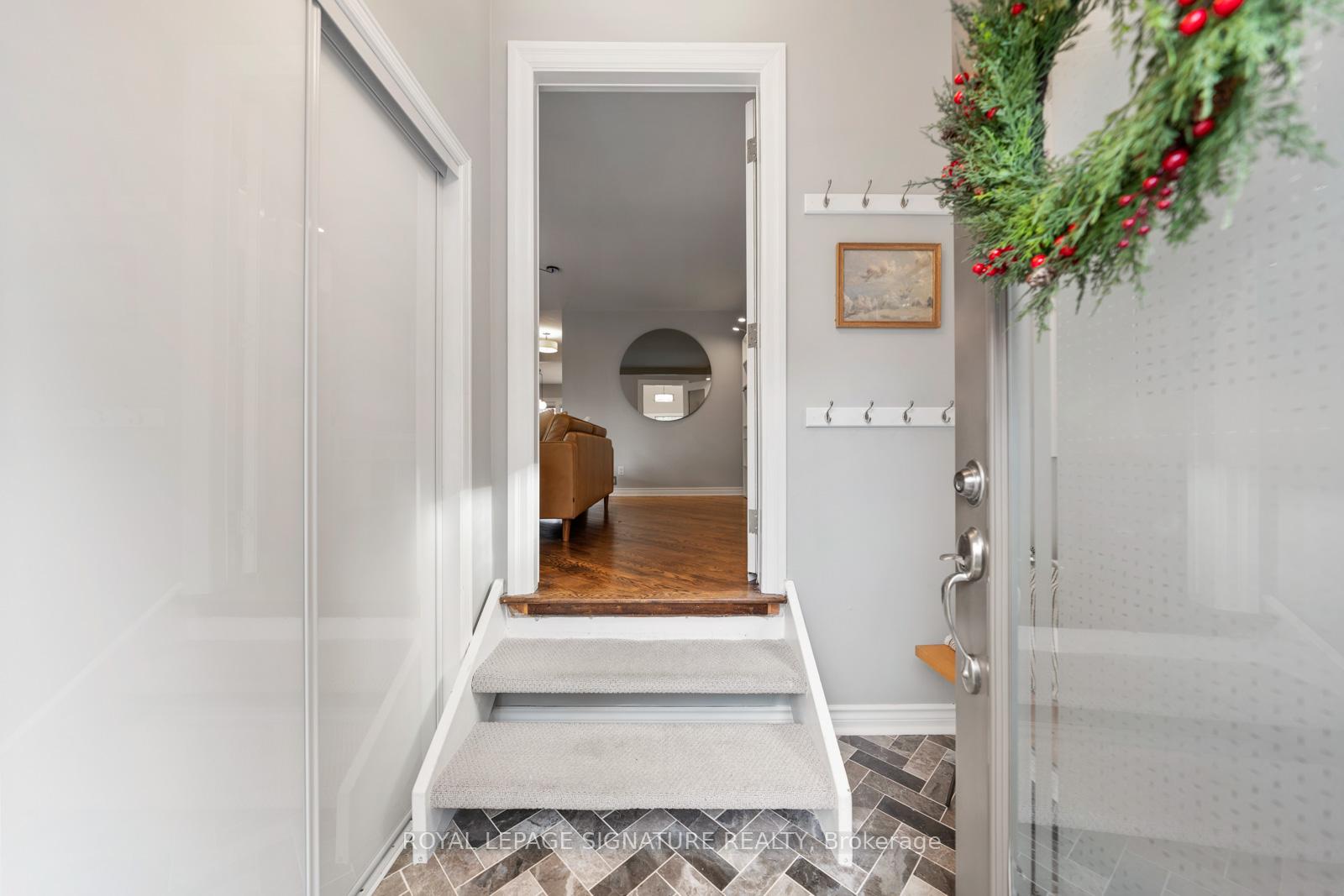 Photo 5 of 27 Beechwood Drive, Toronto, Broadview North — HOMEH
