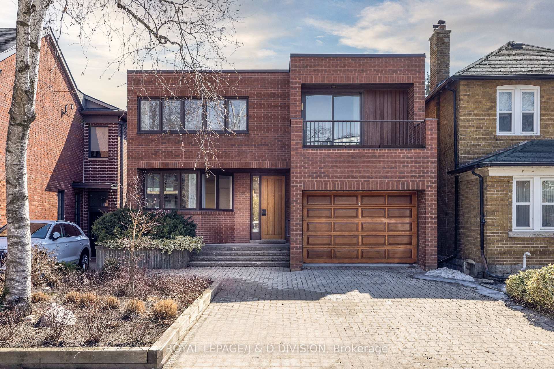 Front of 165 Sherwood Avenue