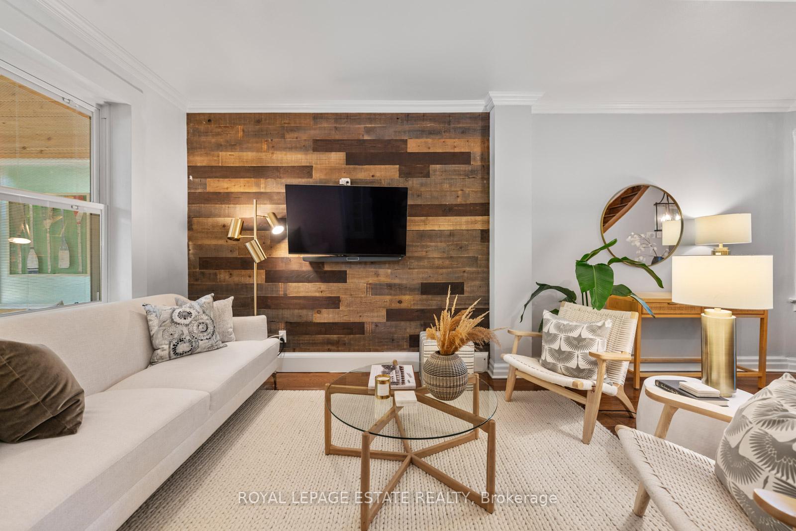 Photo 8 of 27 Lawlor Avenue, Toronto, East End-Danforth — HOMEH