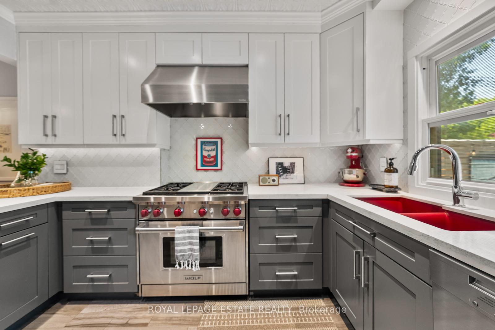 Photo 16 of 27 Lawlor Avenue, Toronto, East End-Danforth — HOMEH