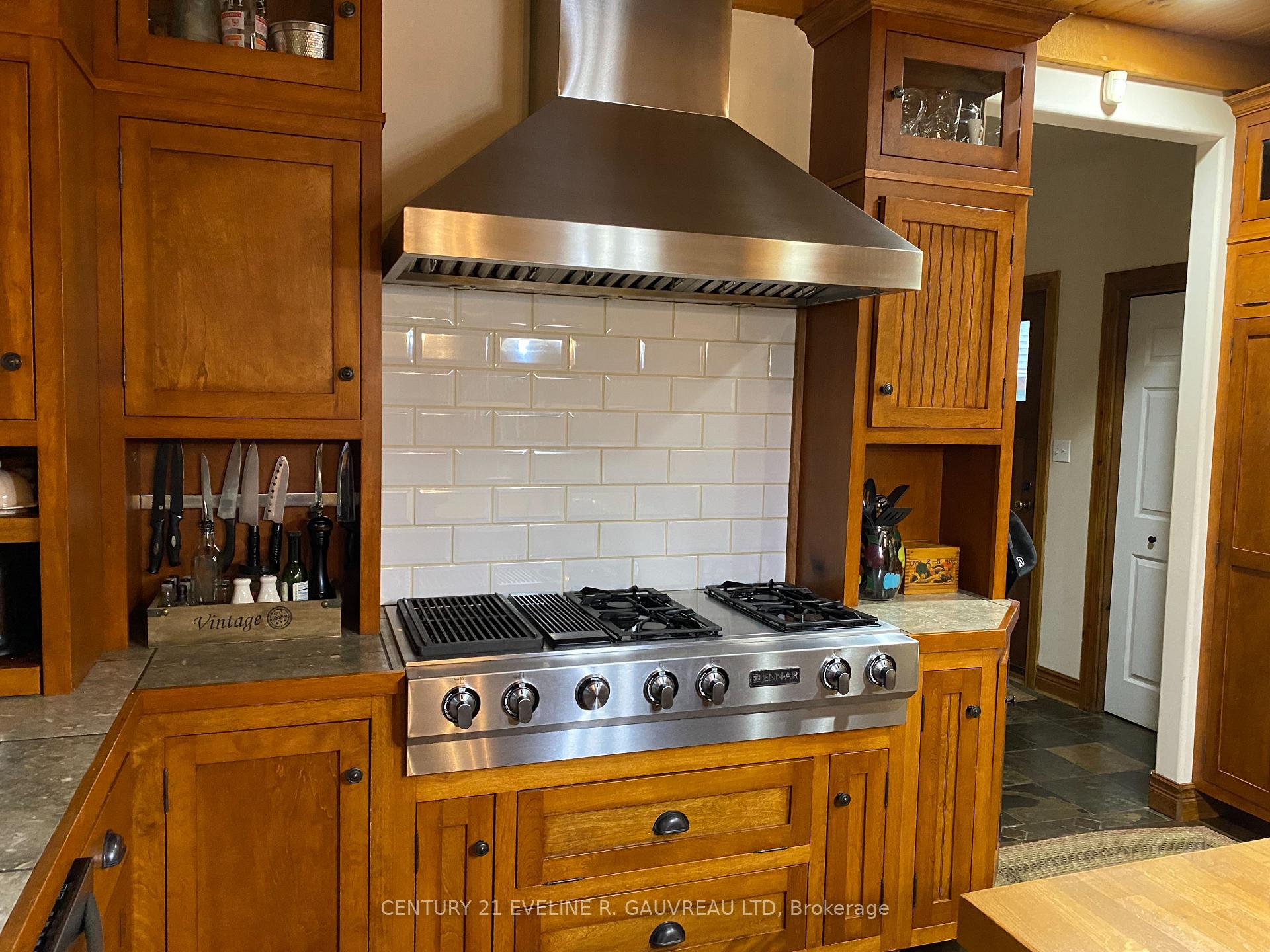 Photo 12 of 918183 Portage Bay Road, Timiskaming, TIM - Outside - Rural — HOMEH