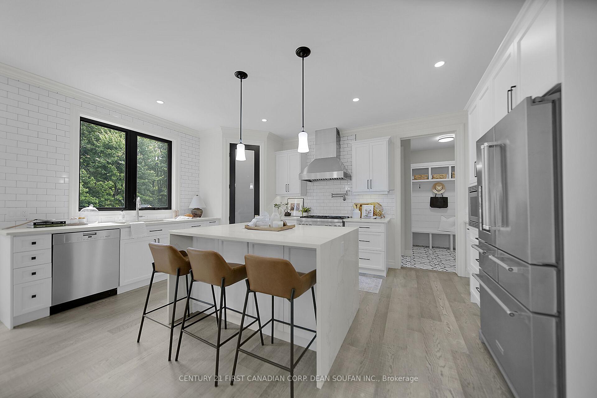 Photo 9 of 81 Foxborough Place, Thames Centre, Thorndale — HOMEH