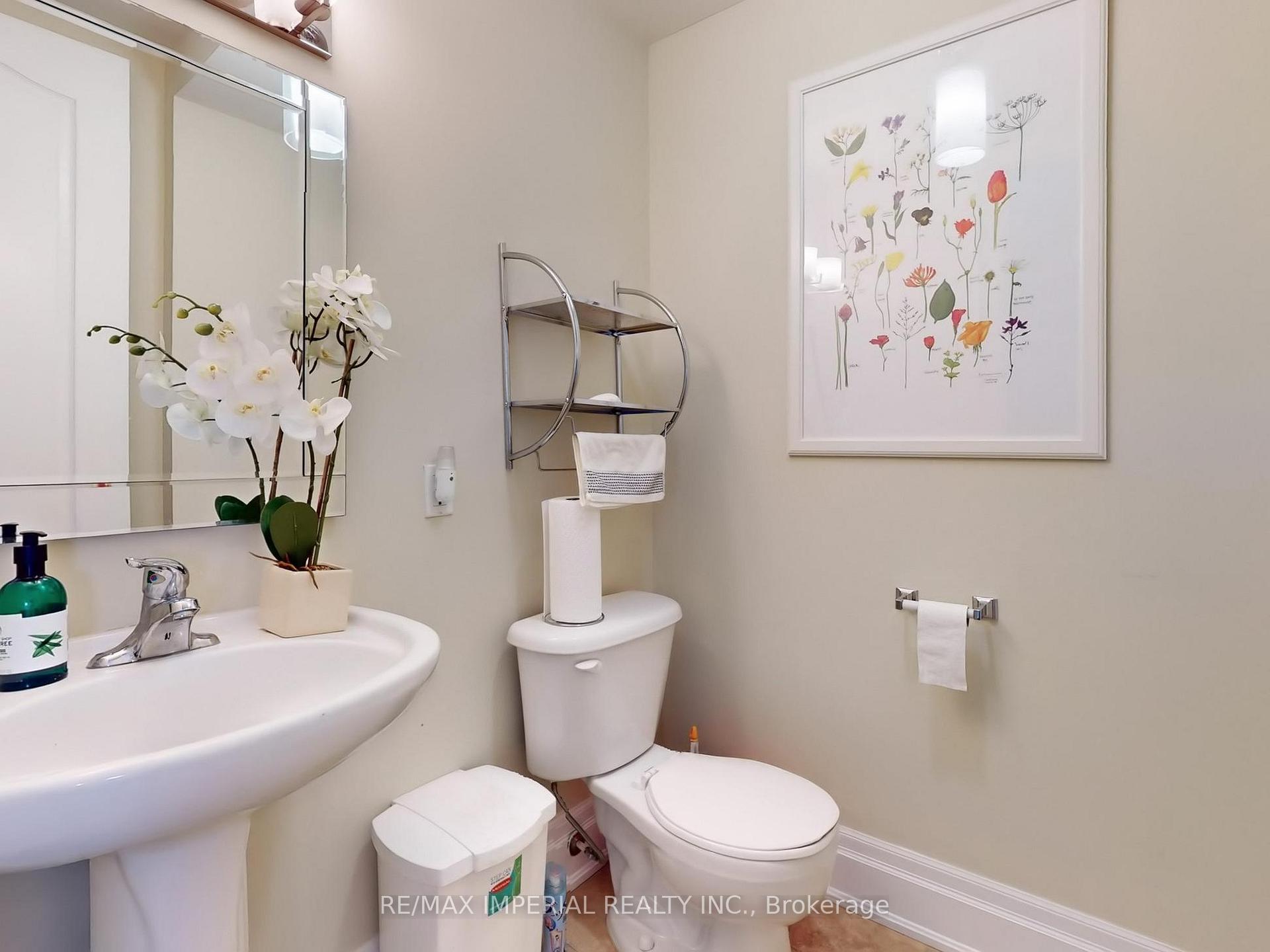 Photo 18 of 251 Mcrae Drive, Toronto, Leaside — HOMEH