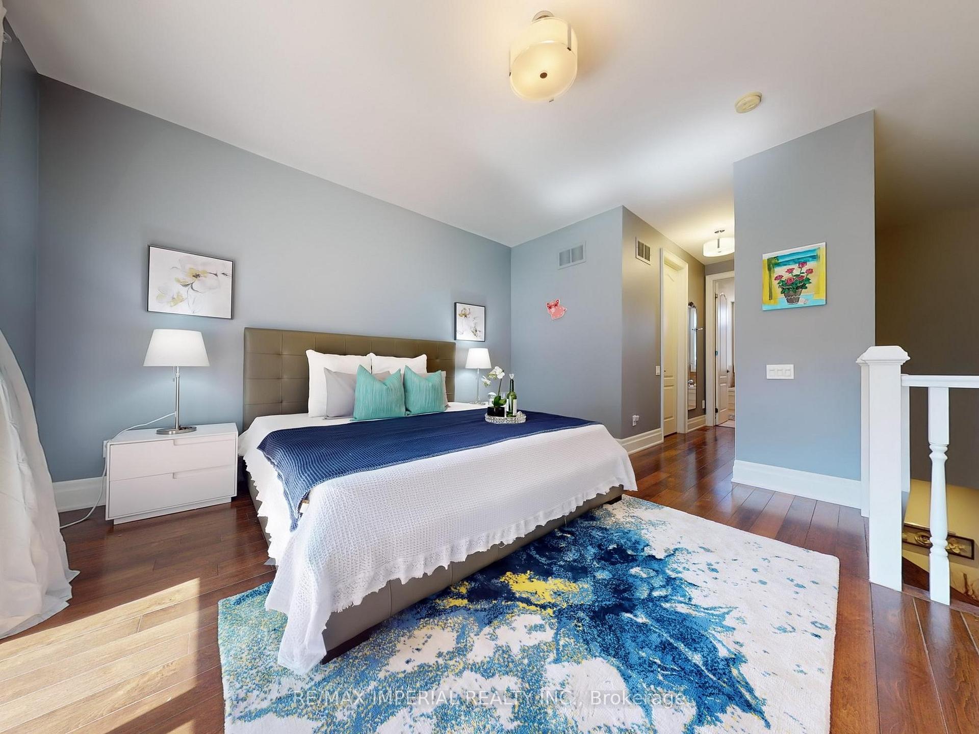 Photo 23 of 251 Mcrae Drive, Toronto, Leaside — HOMEH