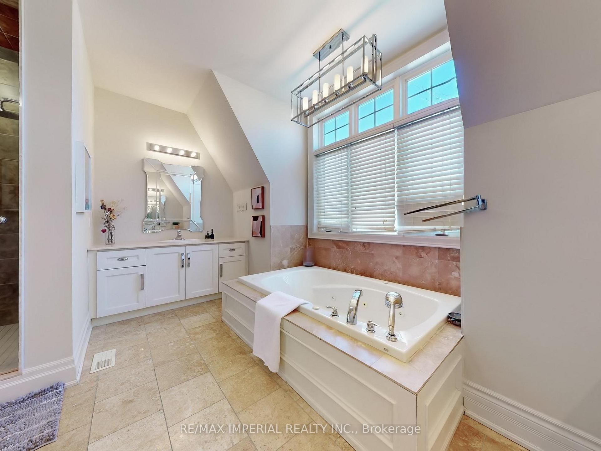 Photo 27 of 251 Mcrae Drive, Toronto, Leaside — HOMEH