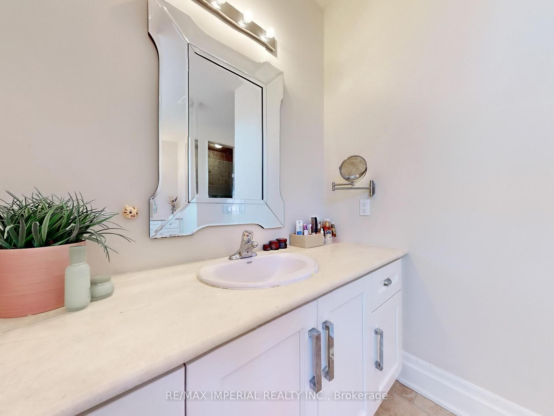 Photo 28 of 251 Mcrae Drive, Toronto, Leaside — HOMEH