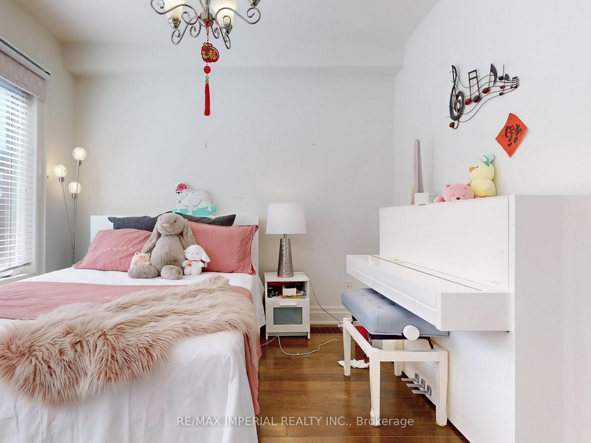 Photo 30 of 251 Mcrae Drive, Toronto, Leaside — HOMEH