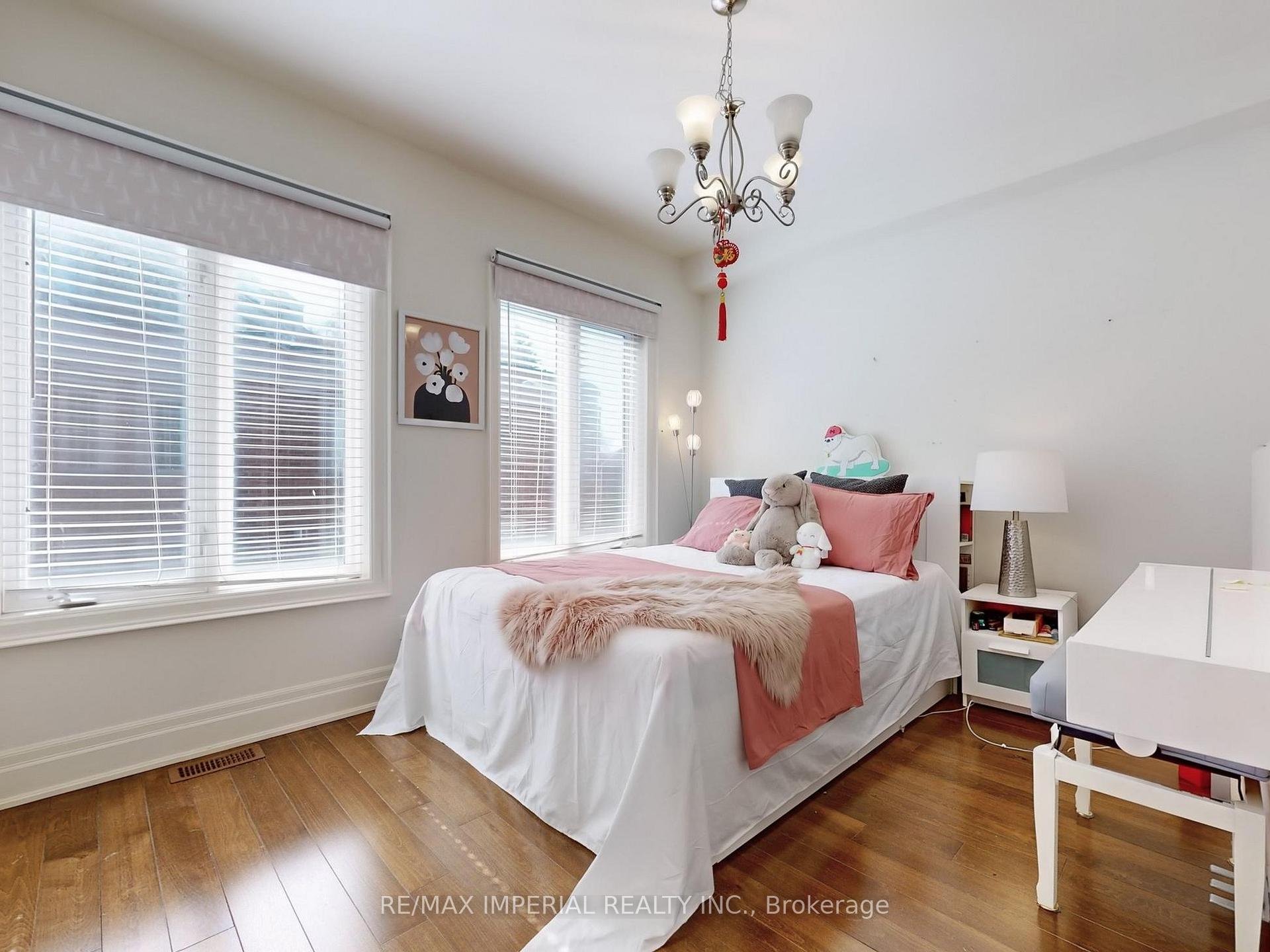 Photo 31 of 251 Mcrae Drive, Toronto, Leaside — HOMEH