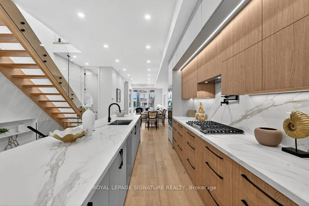 Photo 15 of 241 Cedarvale Avenue, Toronto, Woodbine-Lumsden — HOMEH