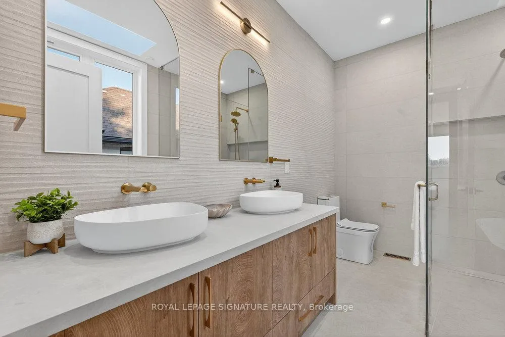 Photo 28 of 241 Cedarvale Avenue, Toronto, Woodbine-Lumsden — HOMEH