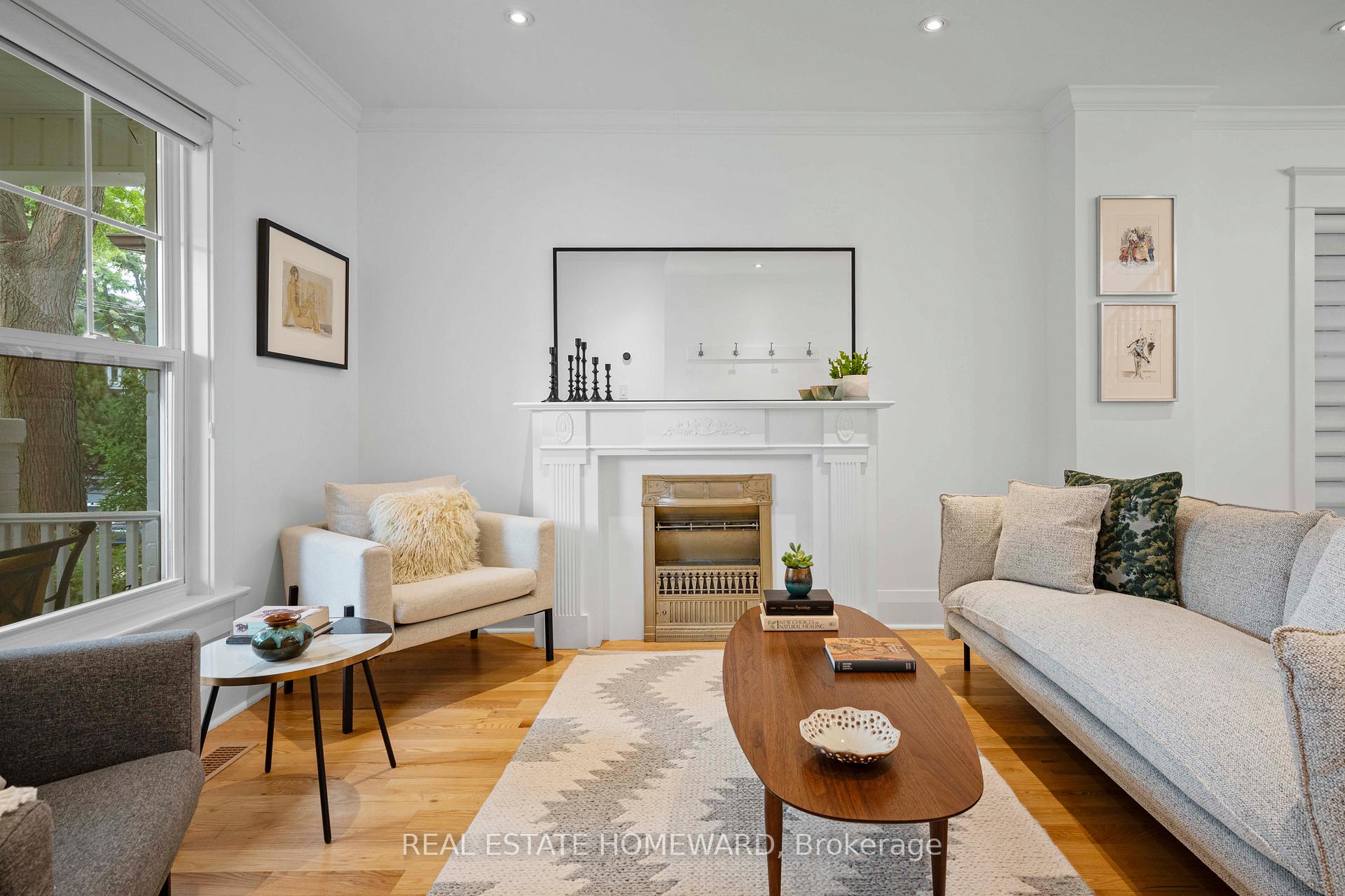 Photo 4 of 158 Hastings Avenue, Toronto, South Riverdale — HOMEH