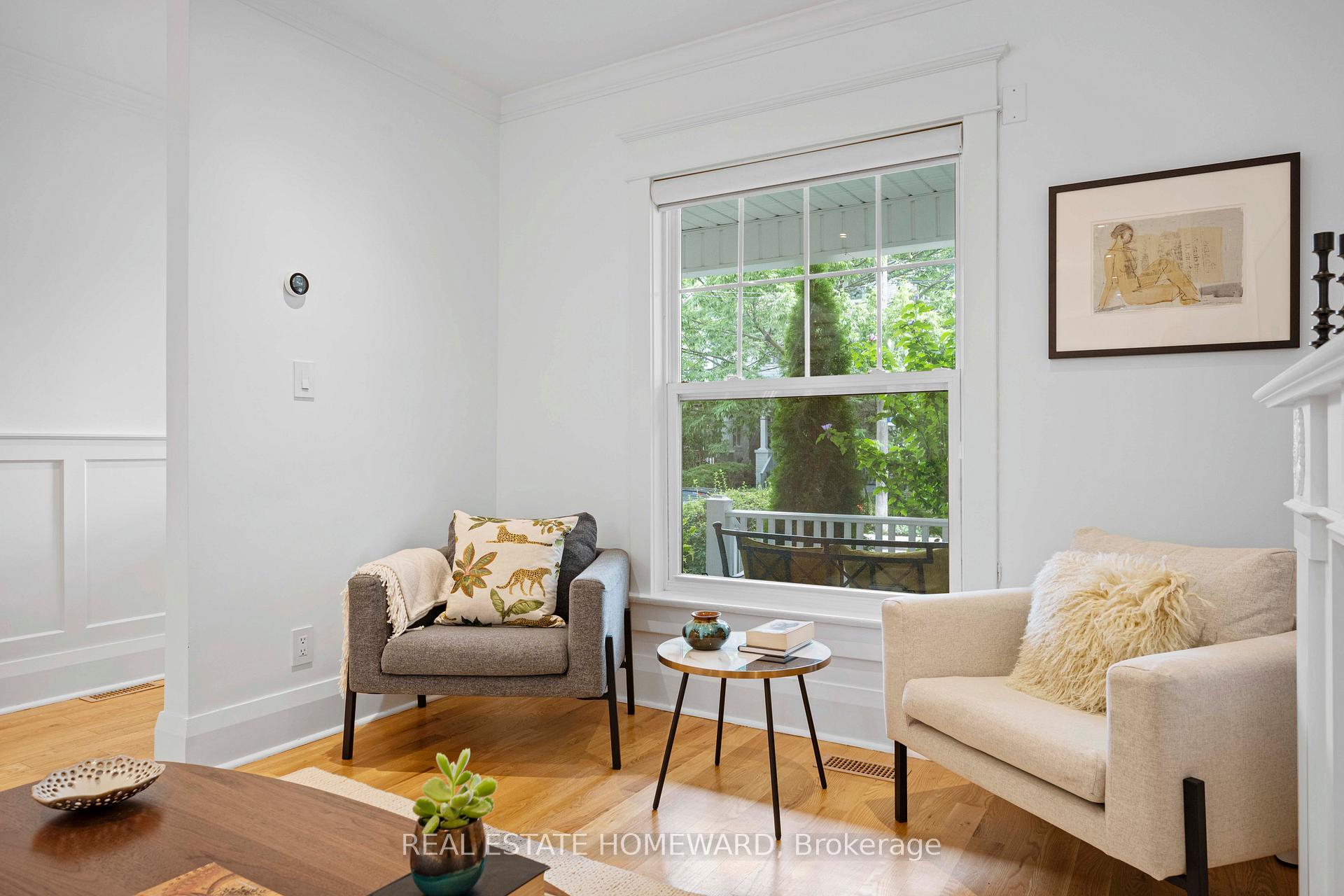Photo 8 of 158 Hastings Avenue, Toronto, South Riverdale — HOMEH