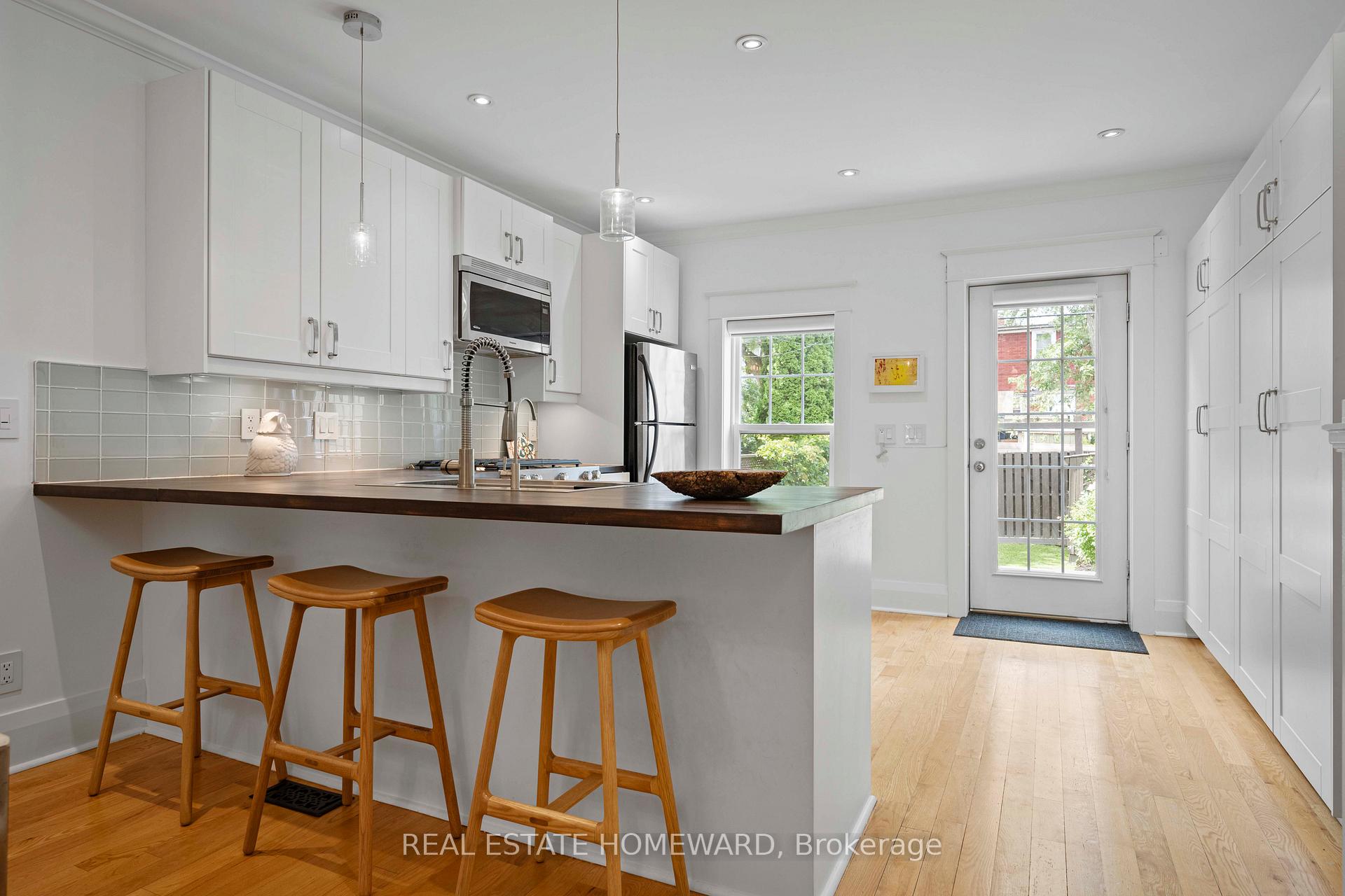 Photo 13 of 158 Hastings Avenue, Toronto, South Riverdale — HOMEH