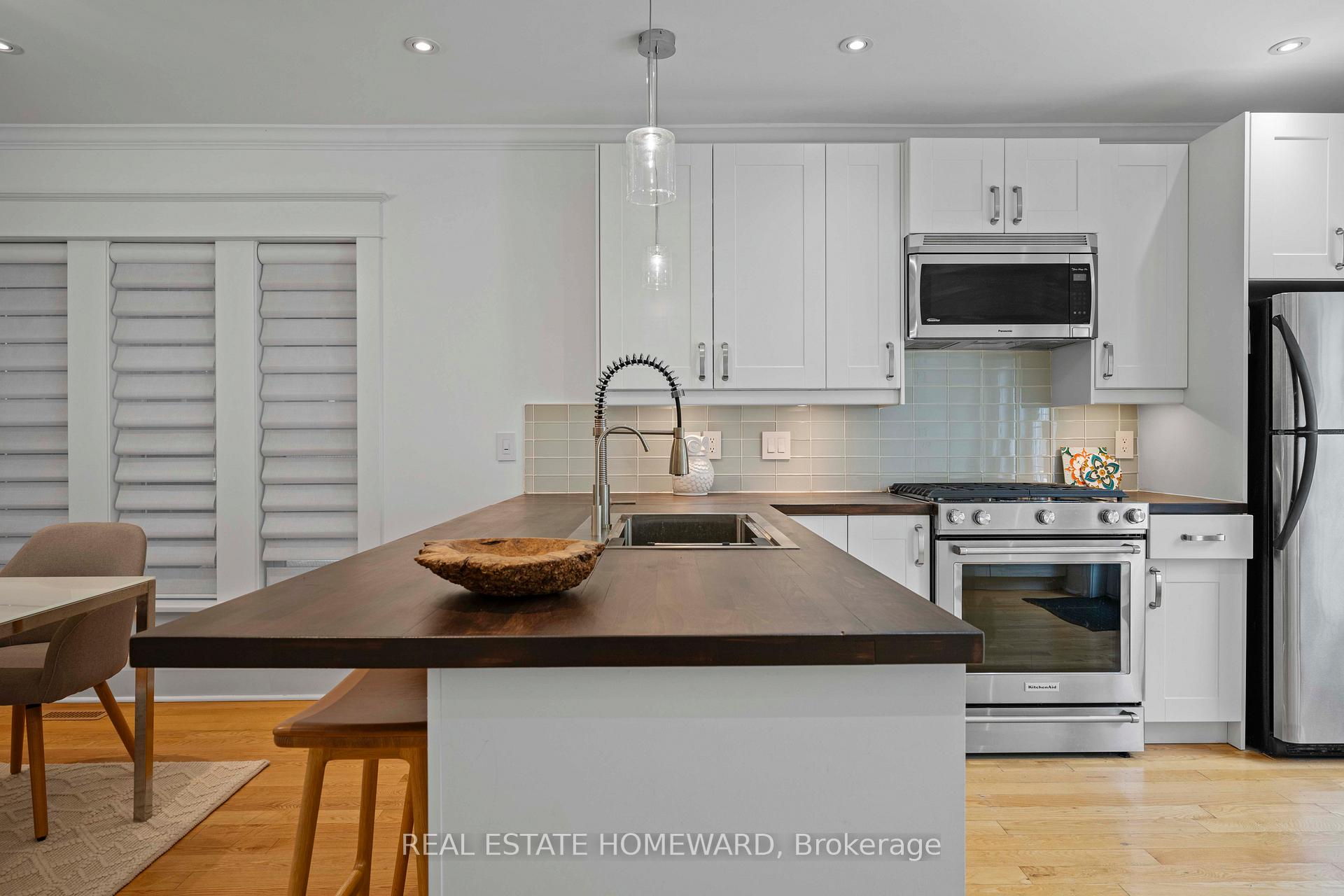 Photo 14 of 158 Hastings Avenue, Toronto, South Riverdale — HOMEH