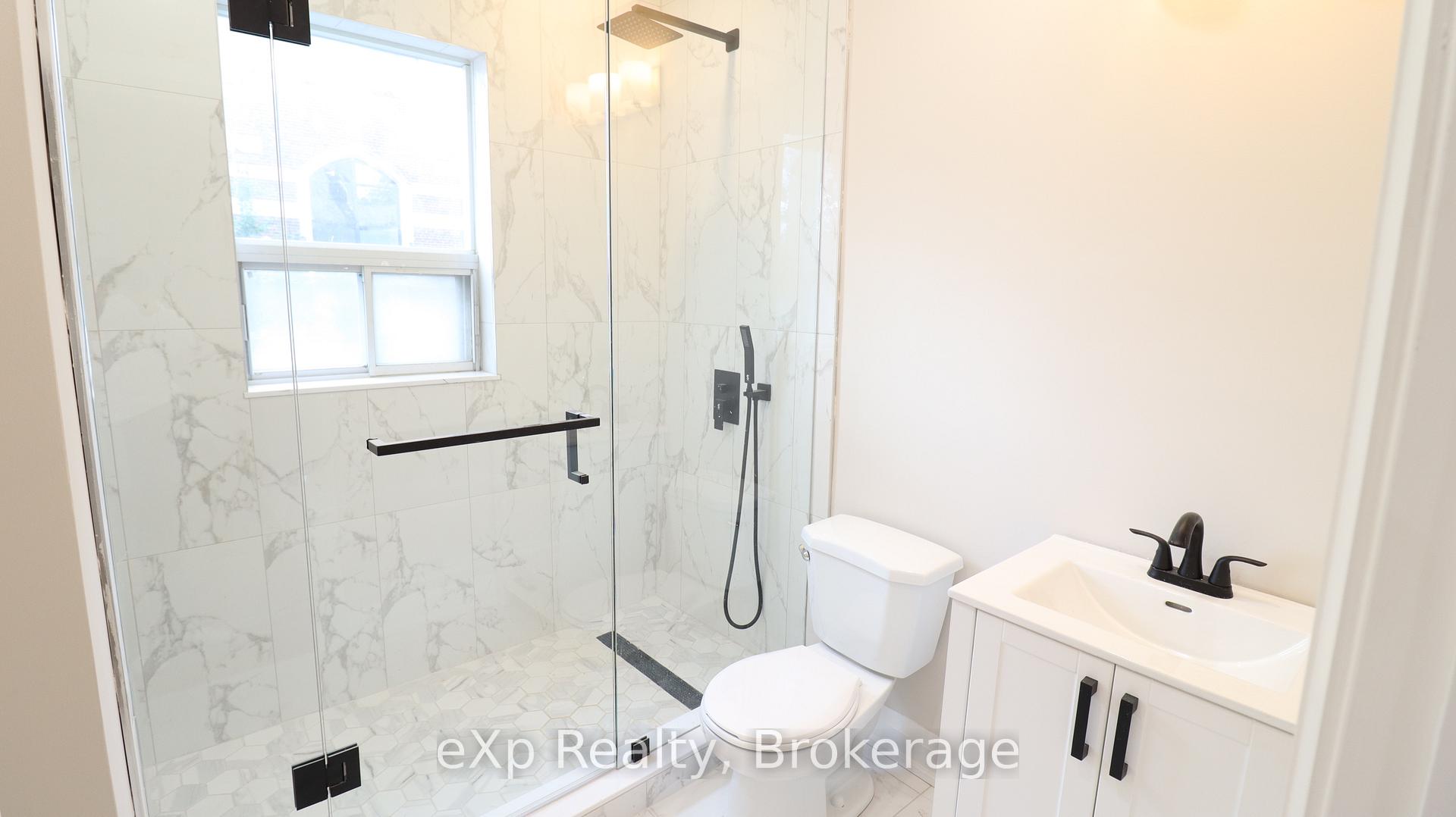 Photo 10 of Unit 3, 2002 Queen Street E, Toronto, The Beaches — HOMEH