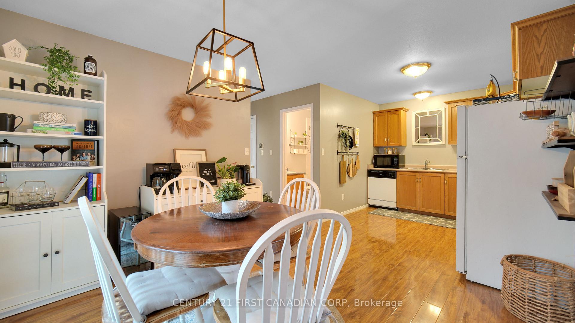 Photo 7 of 126 Scott Street E, Strathroy-Caradoc, SE — HOMEH
