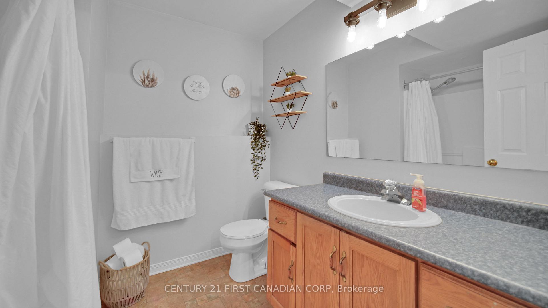 Photo 25 of 126 Scott Street E, Strathroy-Caradoc, SE — HOMEH