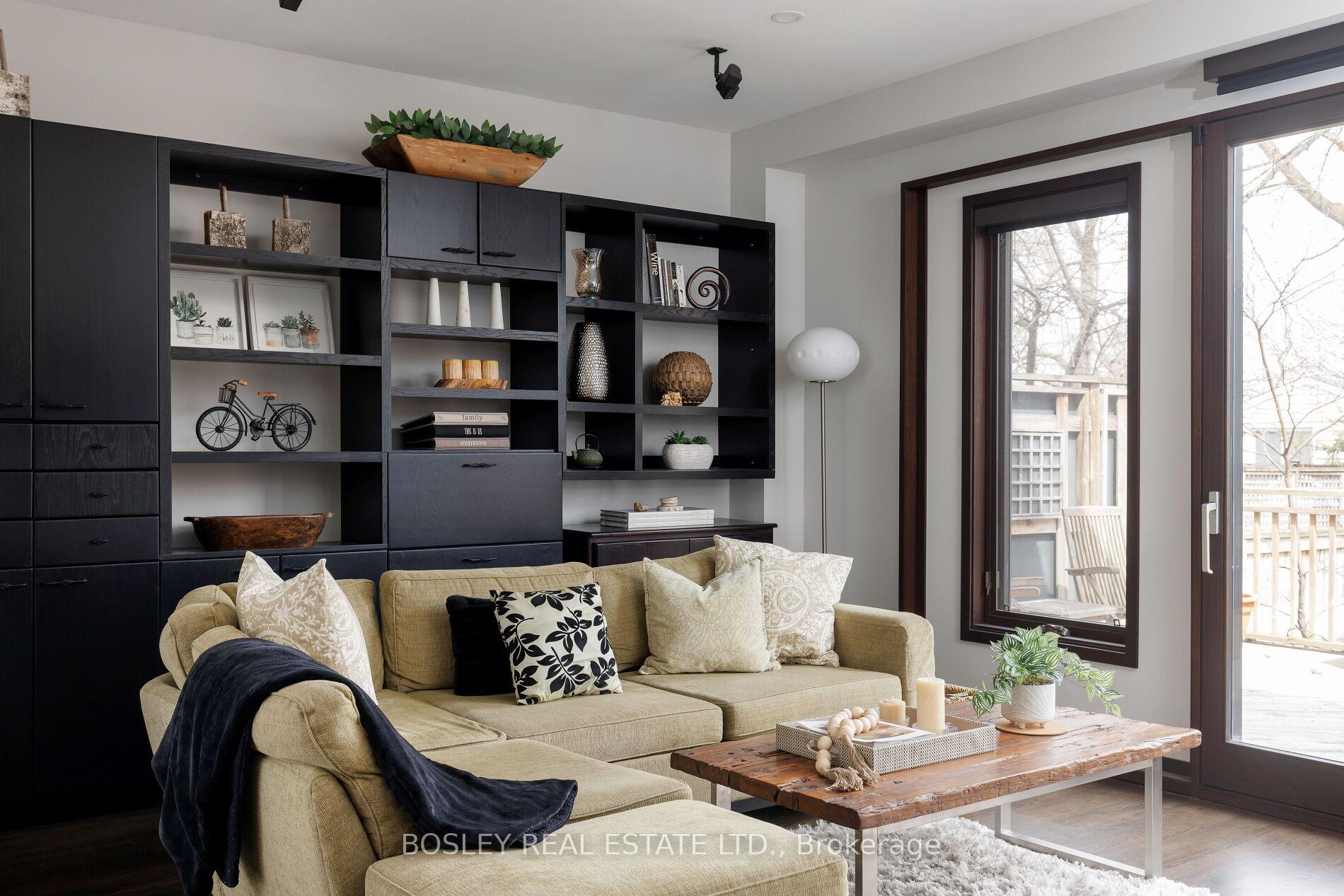 Photo 7 of 17 Cardiff Road, Toronto, Mount Pleasant East — HOMEH