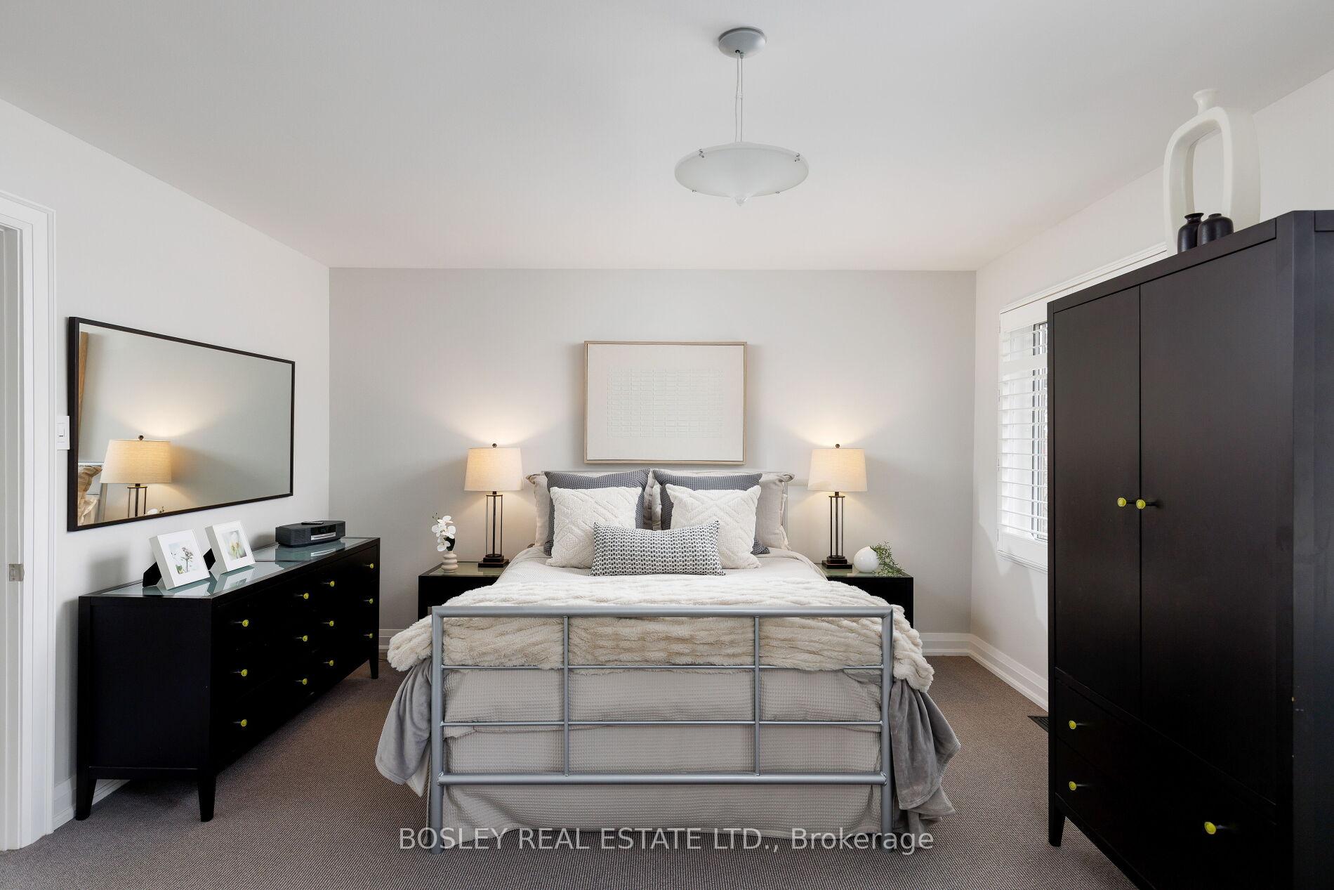 Photo 19 of 17 Cardiff Road, Toronto, Mount Pleasant East — HOMEH