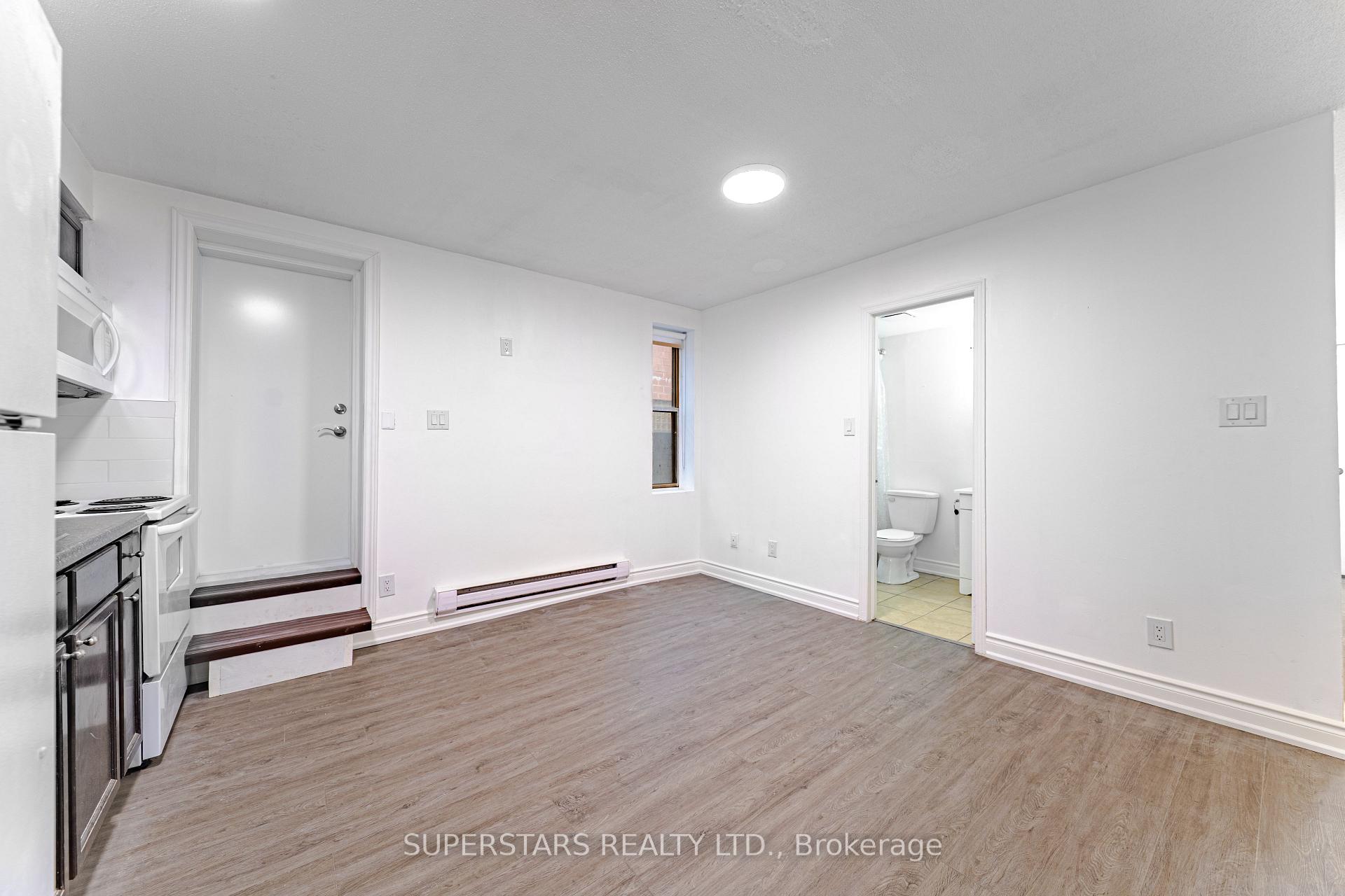 Photo 4 of Unit 2, 462 Sherbourne Street, Toronto, Cabbagetown-South St. James Town — HOMEH