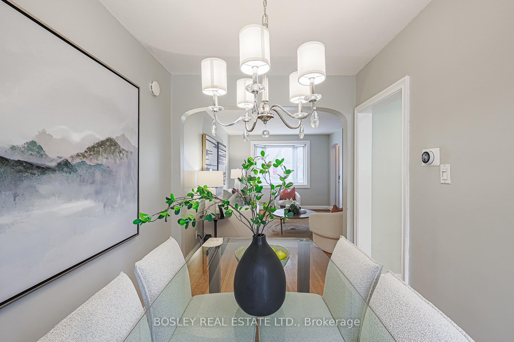 Photo 13 of 2 Glenbrae Avenue, Toronto, Leaside — HOMEH